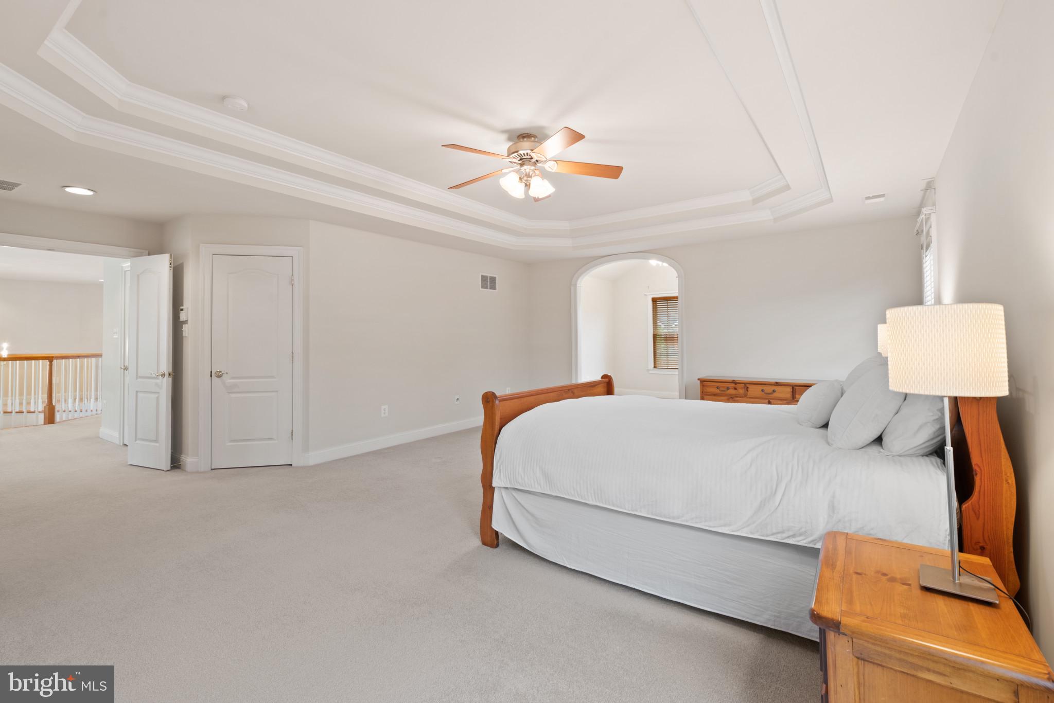 CARLEE MANOR - Residential