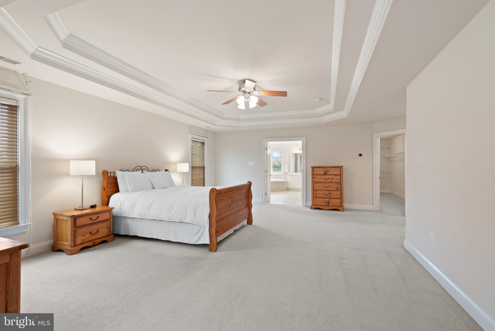 CARLEE MANOR - Residential