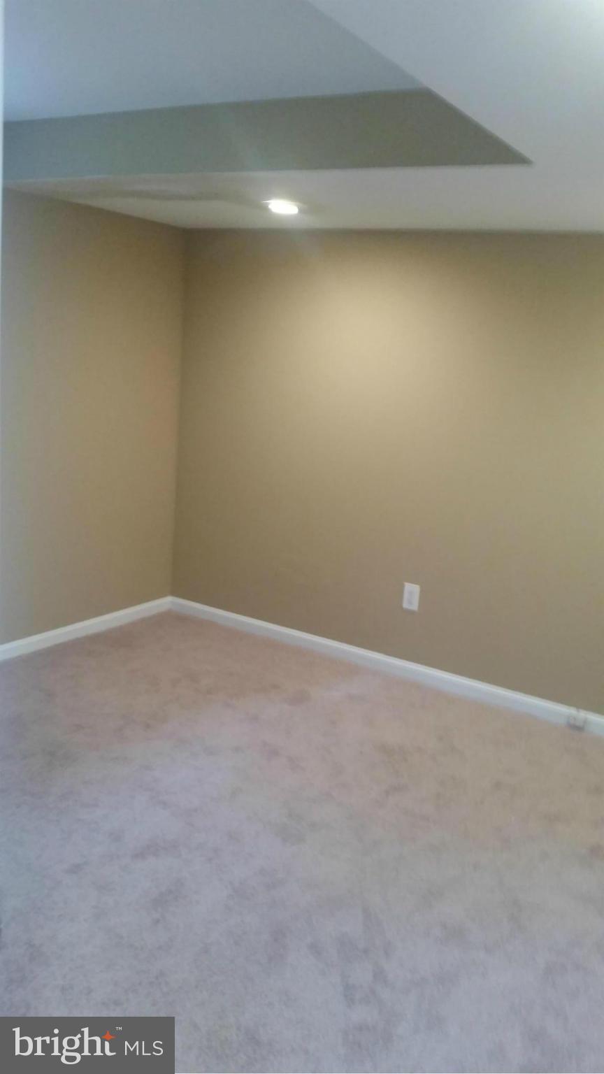 HARMONY HILLS - Residential Lease