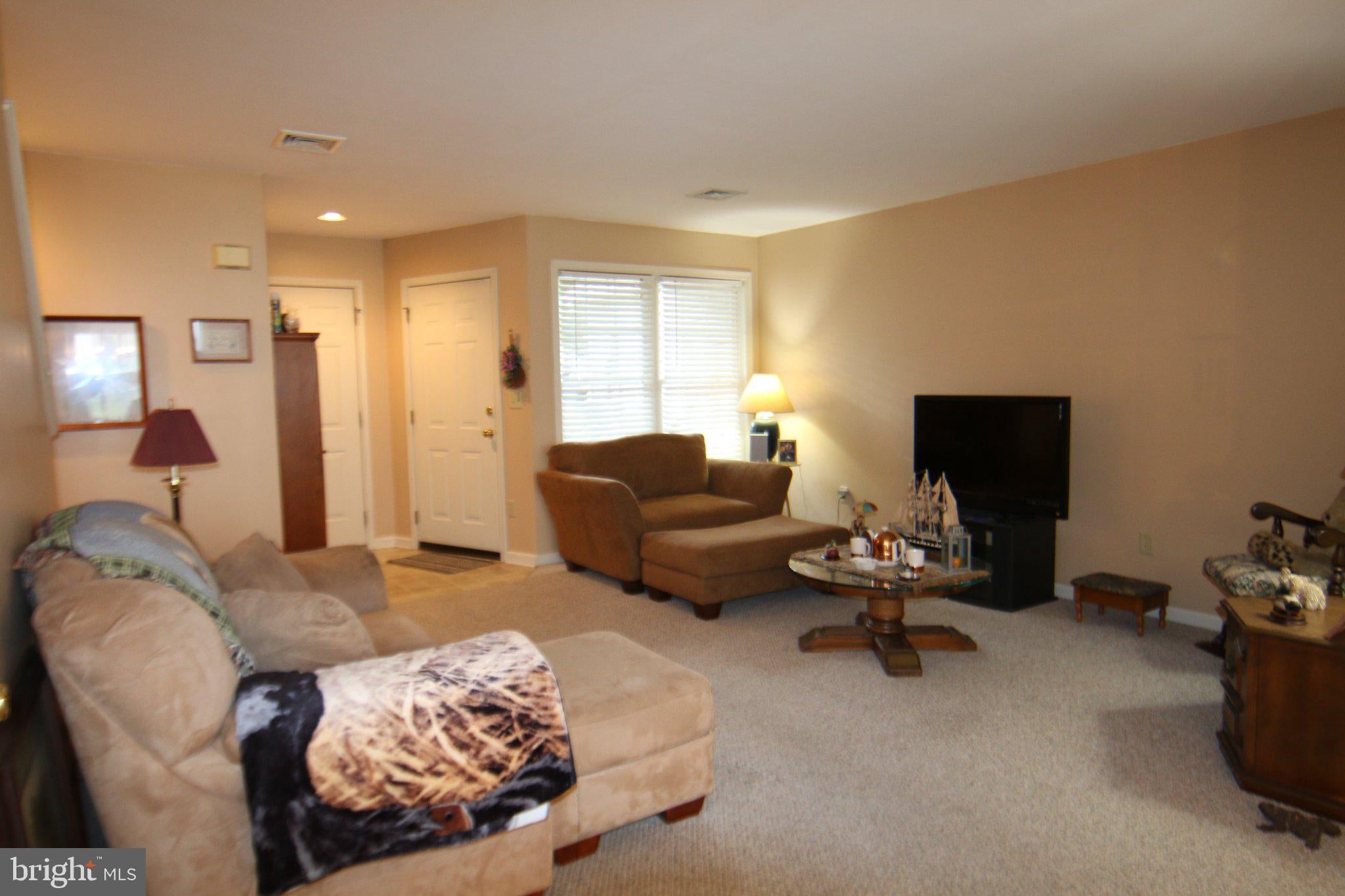 660 MALLARD DRIVE
