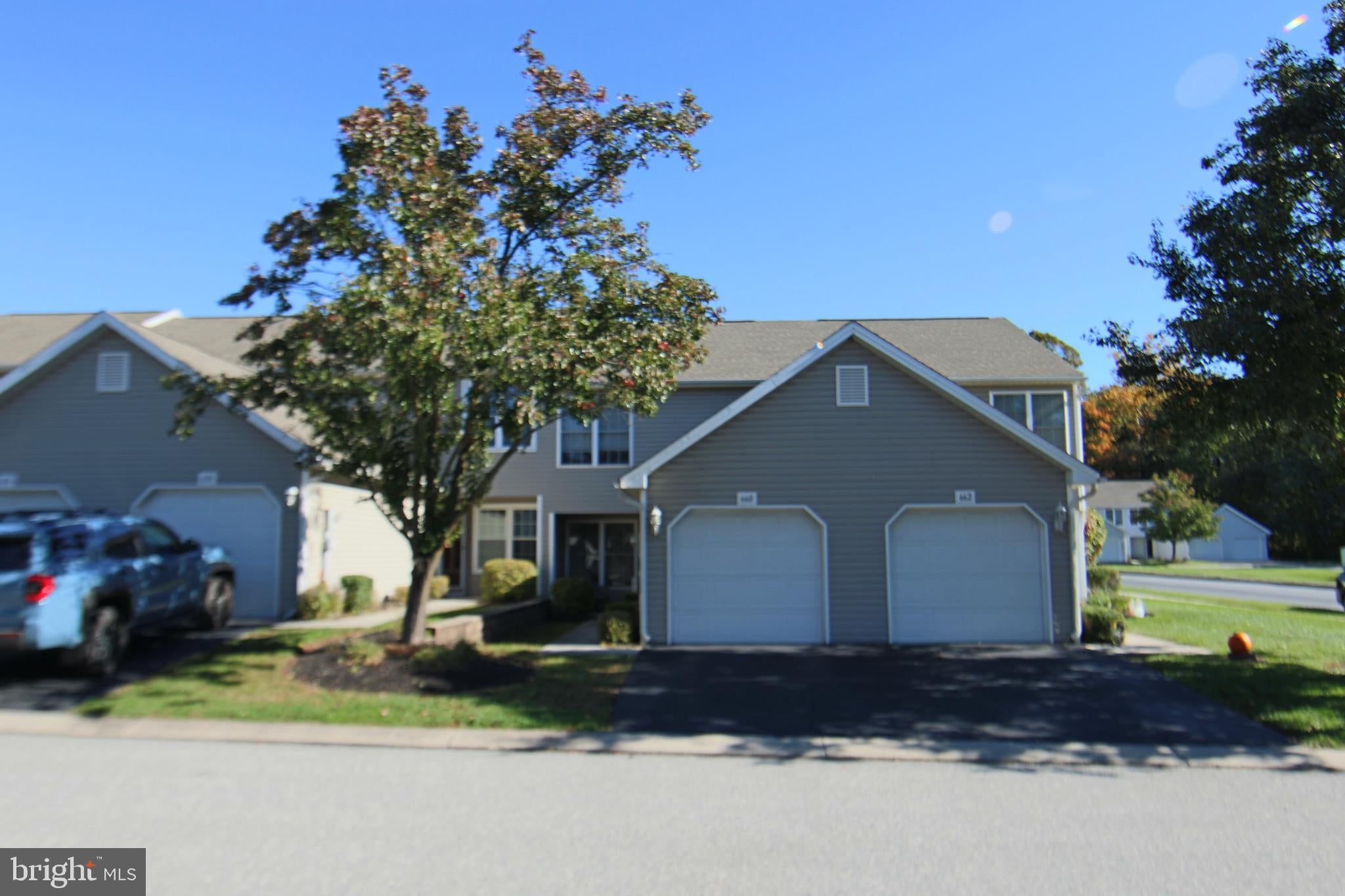 660 MALLARD DRIVE