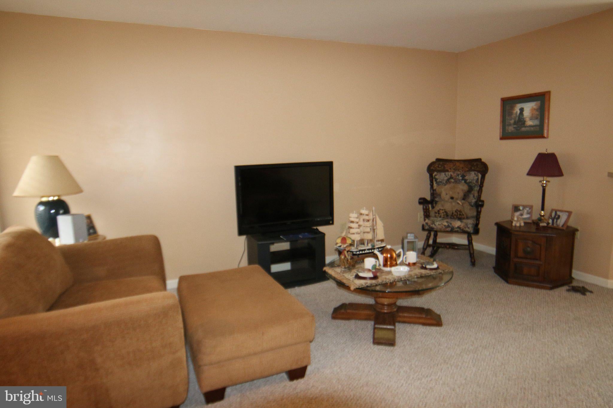 660 MALLARD DRIVE