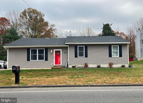 Photo of 760 W Clayton Avenue, CLAYTON, NJ 08312 (MLS # NJGL2066362)