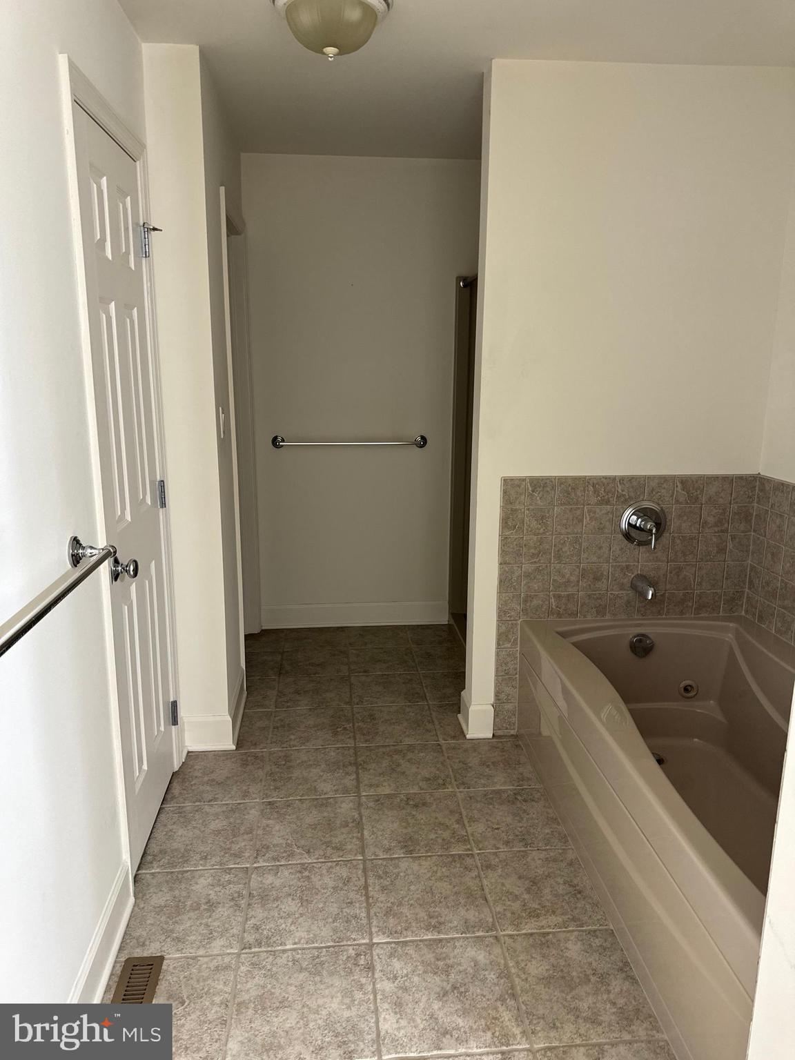 GLENBROOK - Residential