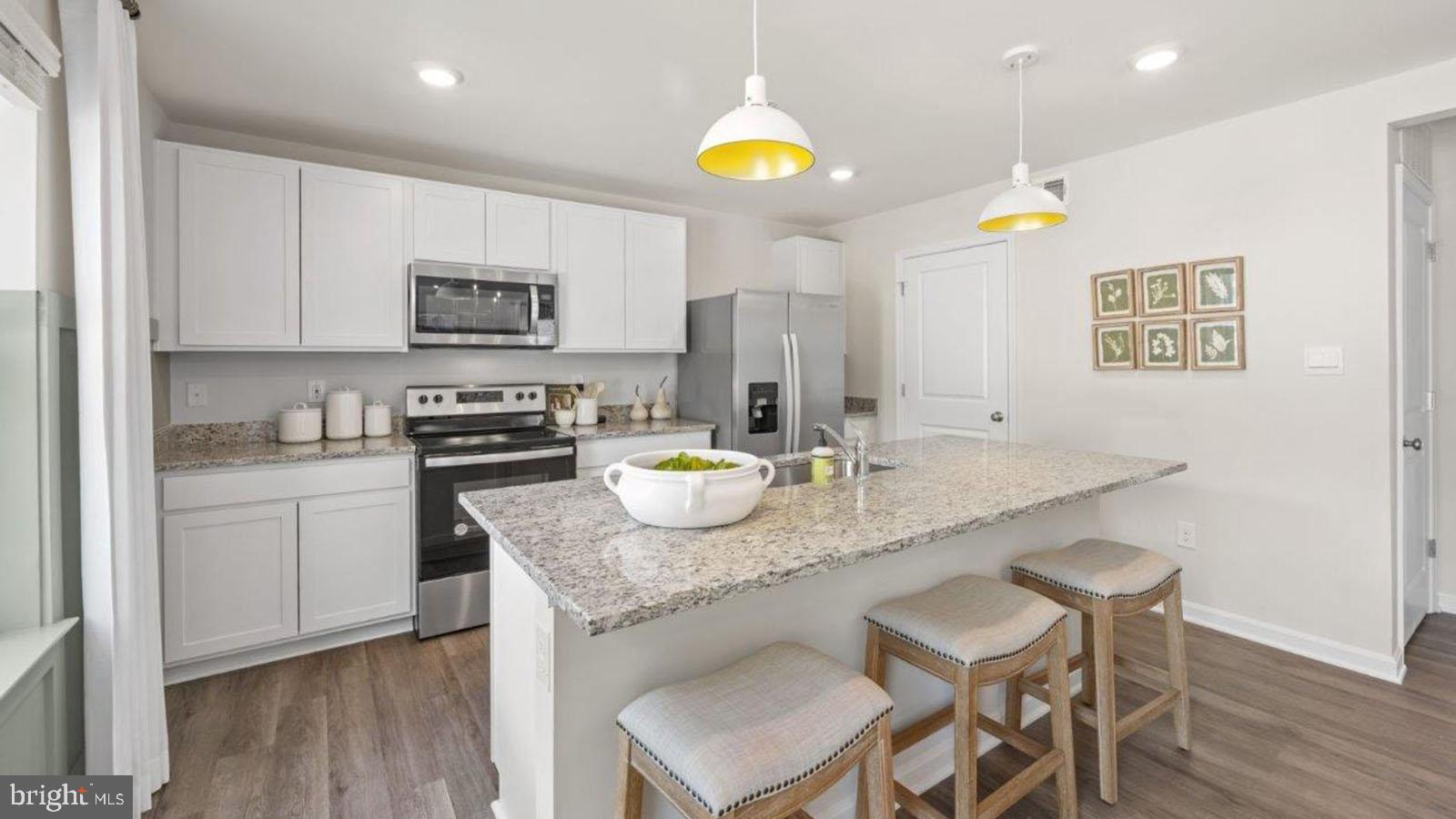 RED HILL - Residential