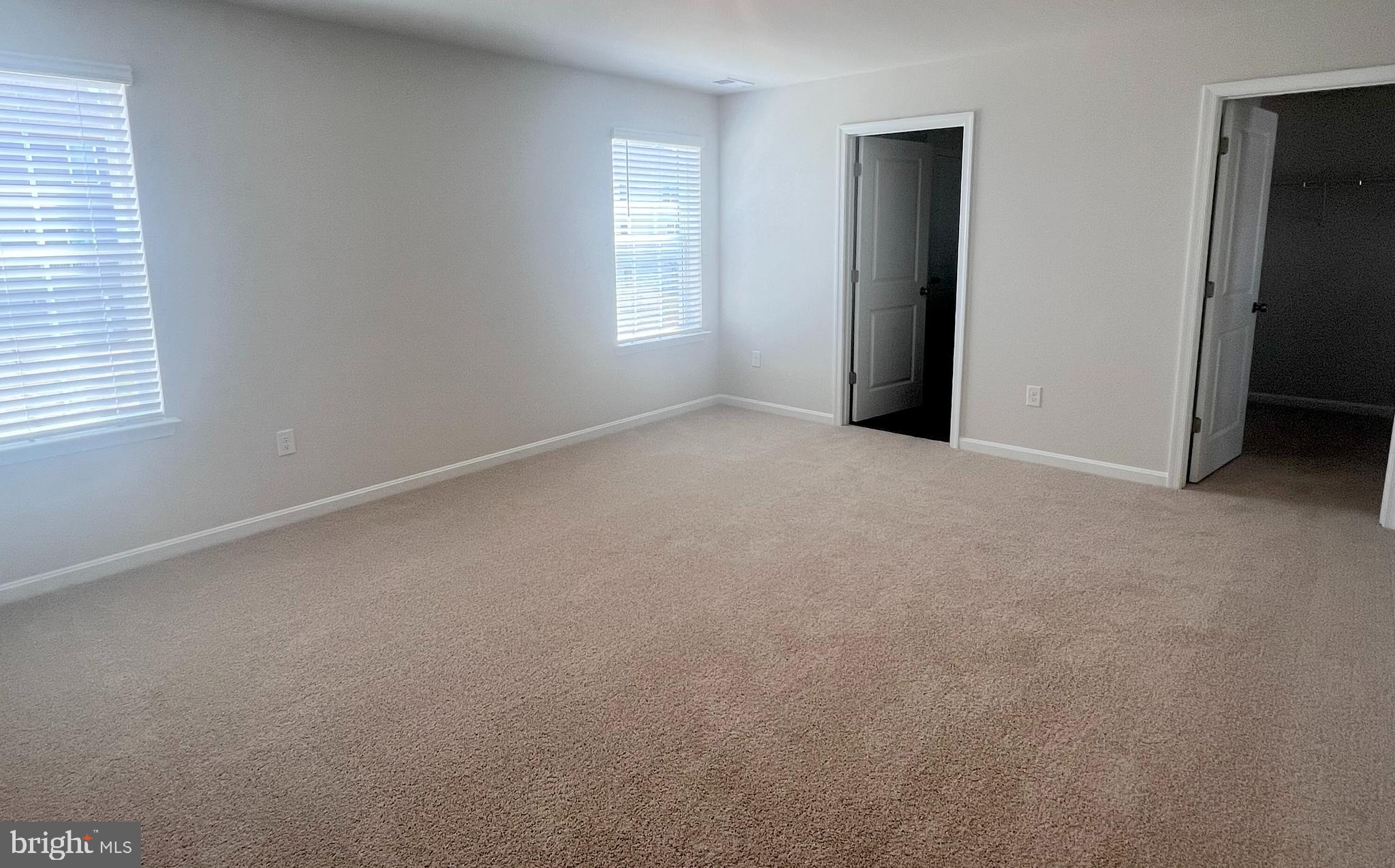 RED HILL - Residential