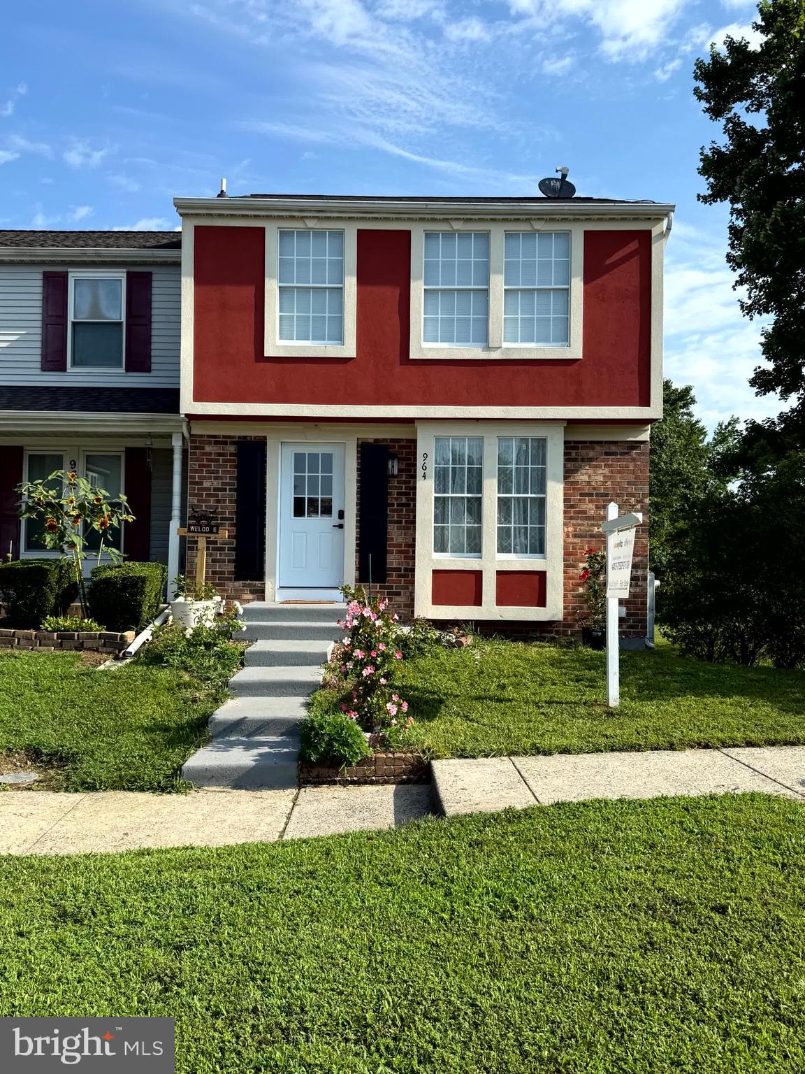 WOODBRIDGE CENTER - Residential