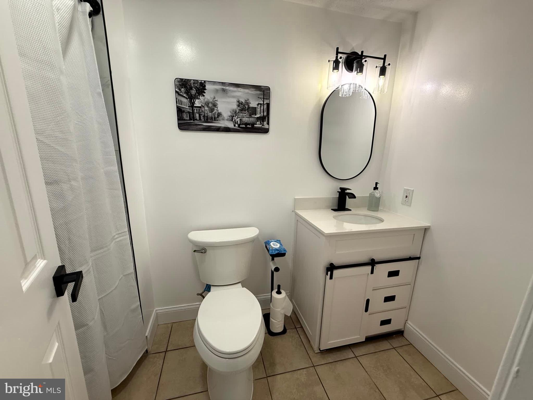 WOODBRIDGE CENTER - Residential