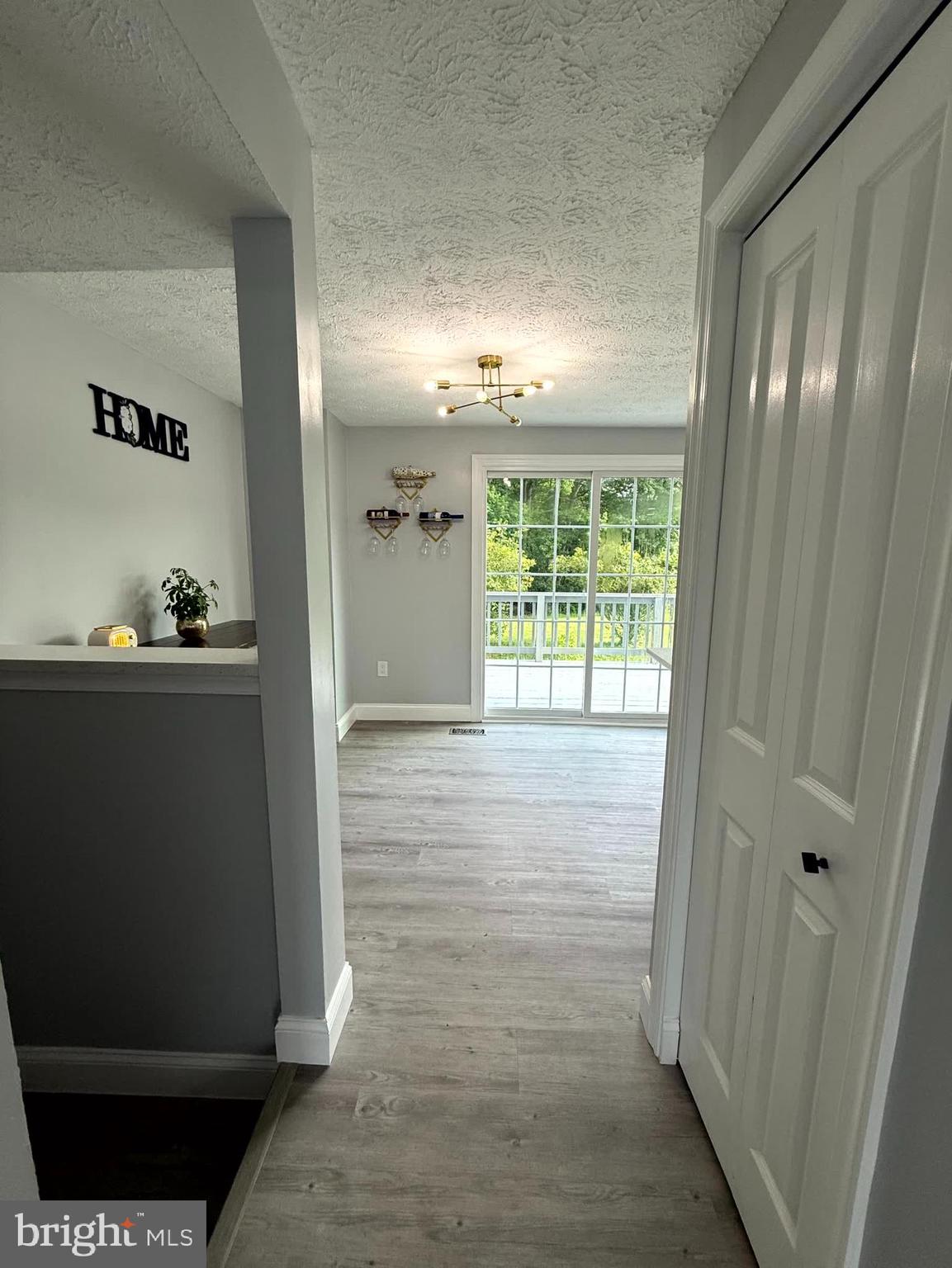 WOODBRIDGE CENTER - Residential