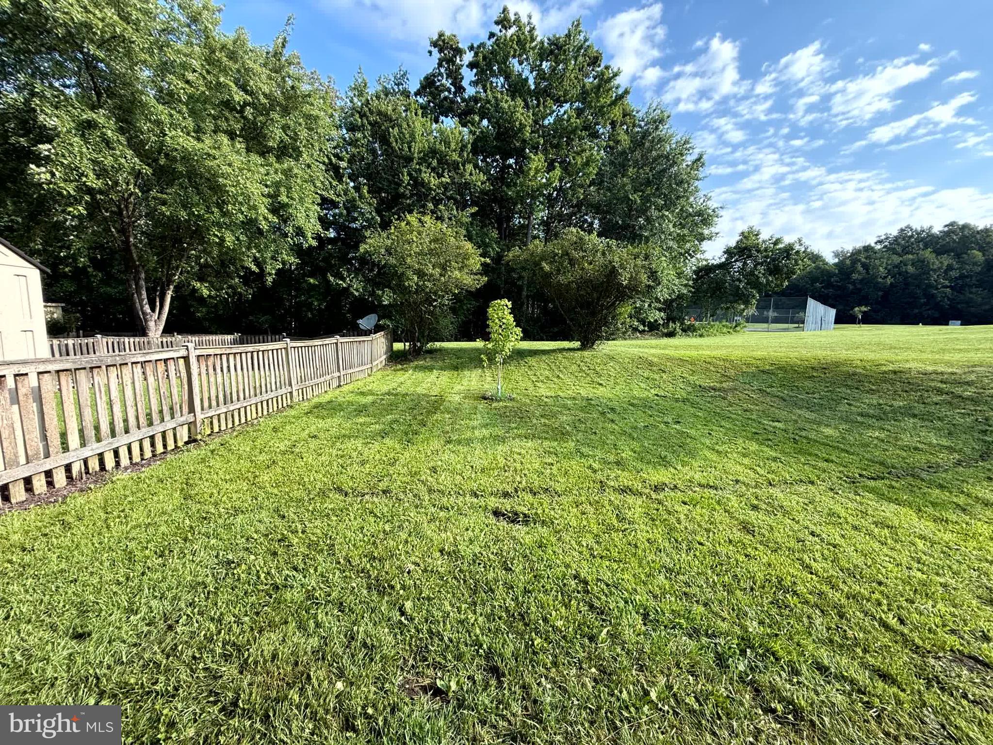 WOODBRIDGE CENTER - Residential