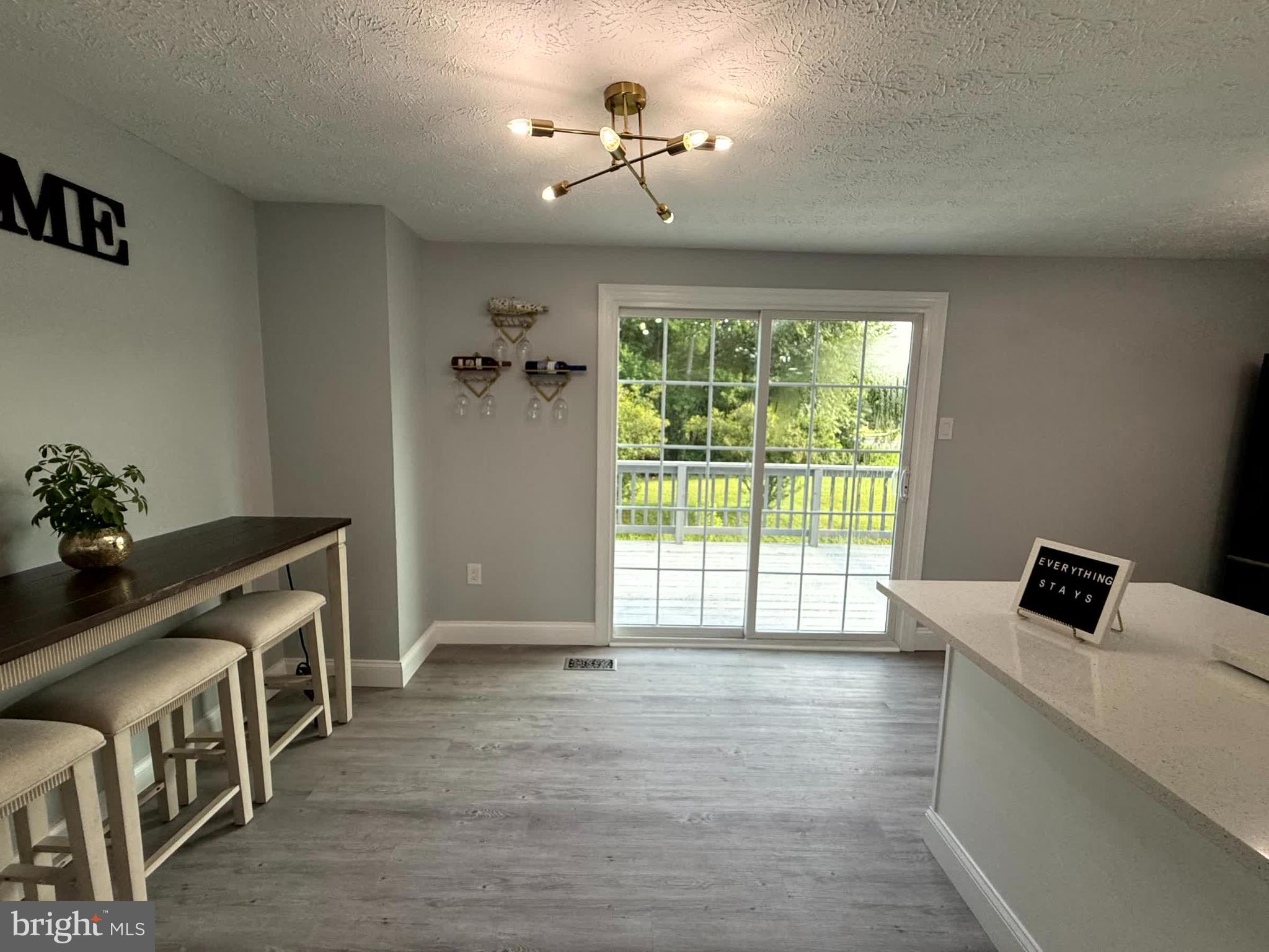 WOODBRIDGE CENTER - Residential