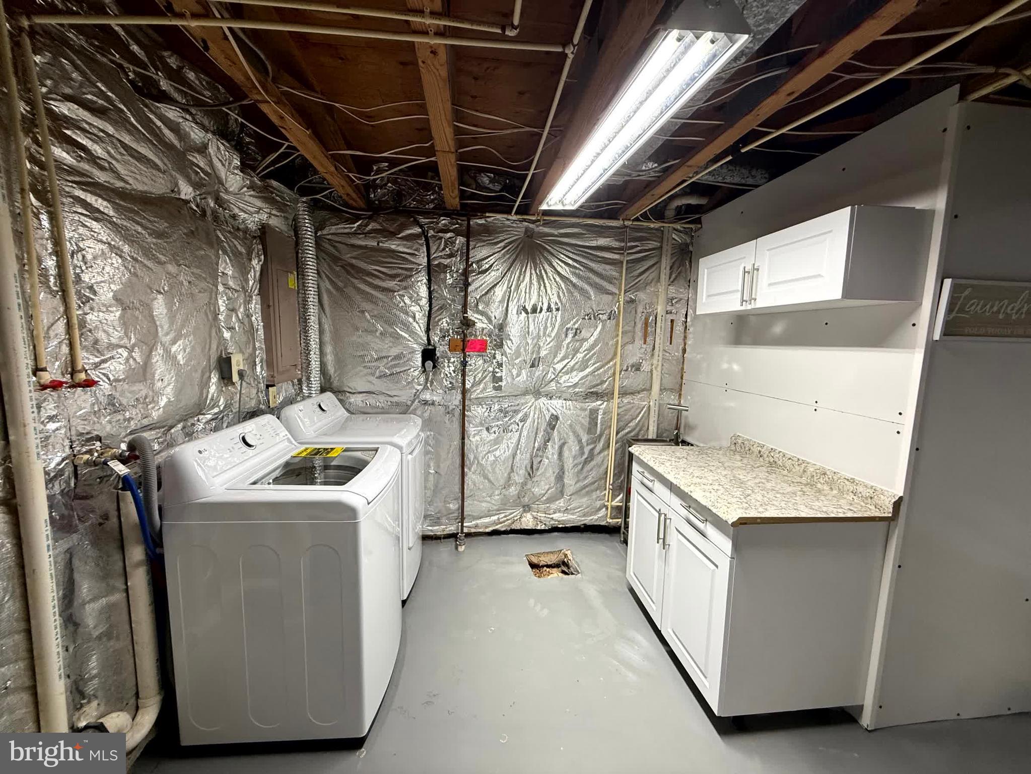 WOODBRIDGE CENTER - Residential