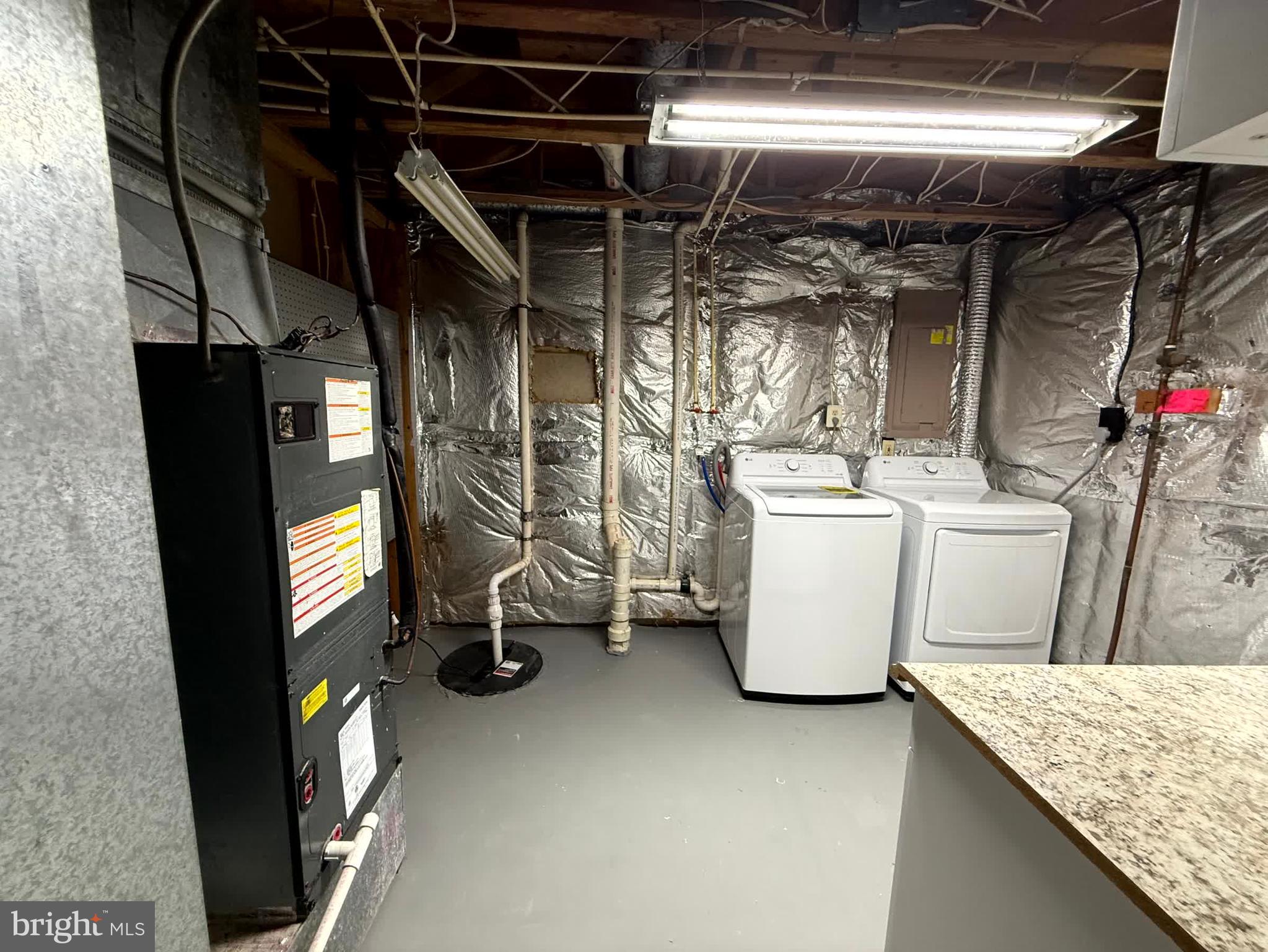 WOODBRIDGE CENTER - Residential