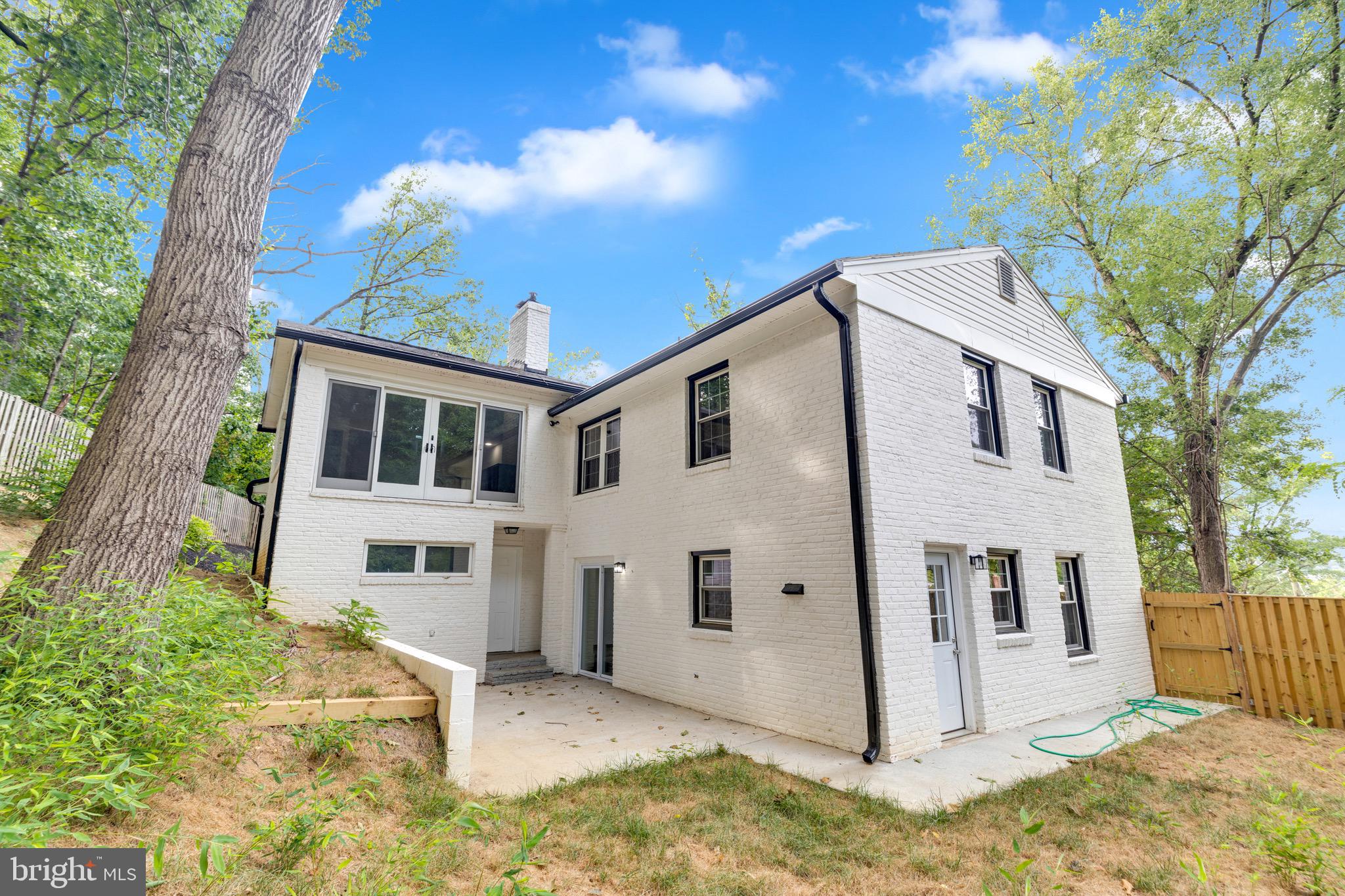 OAKCREST - Residential