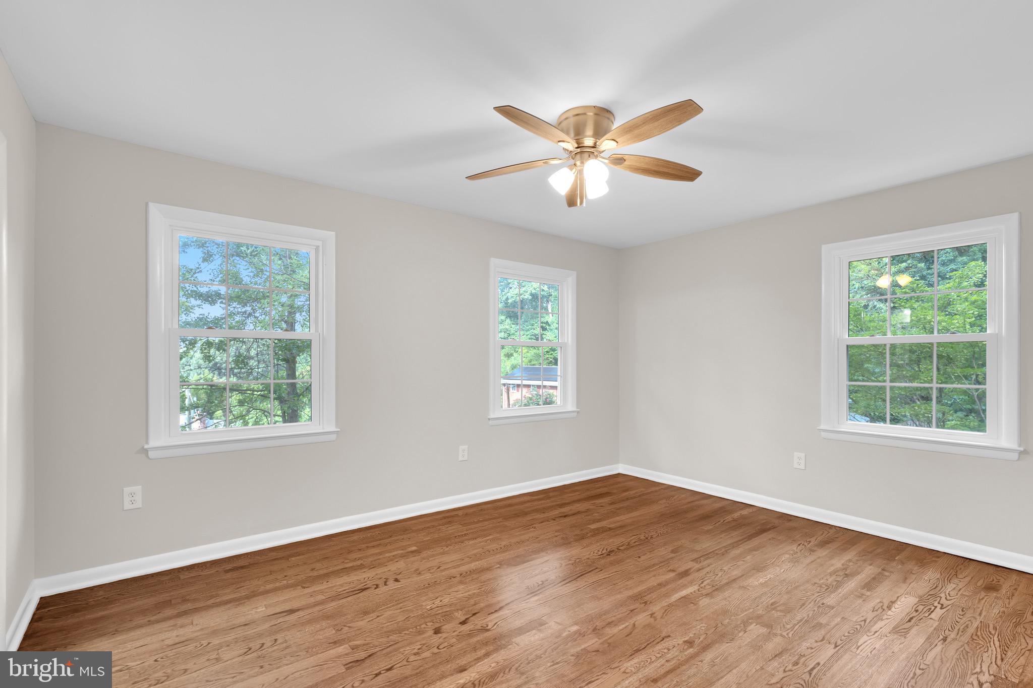 OAKCREST - Residential