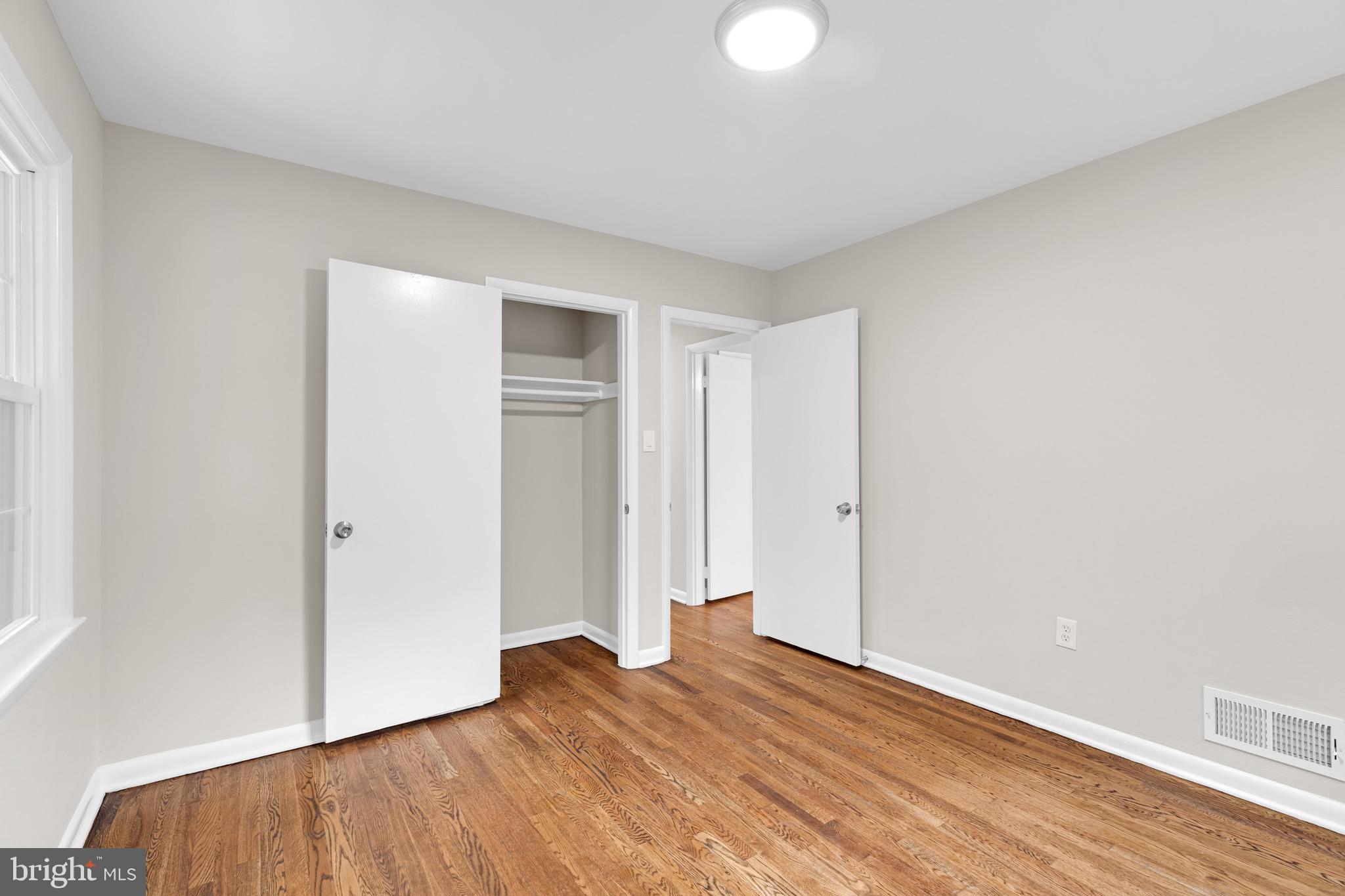 OAKCREST - Residential