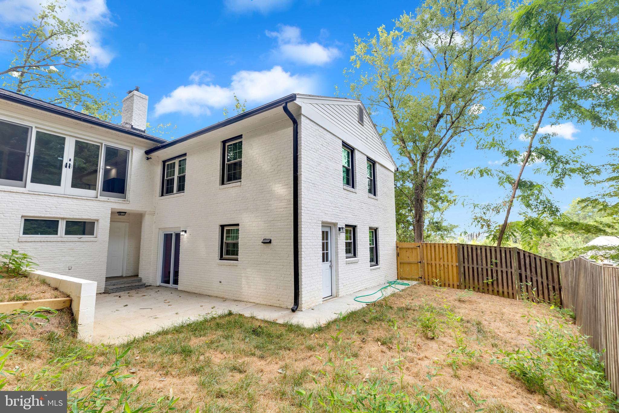 OAKCREST - Residential