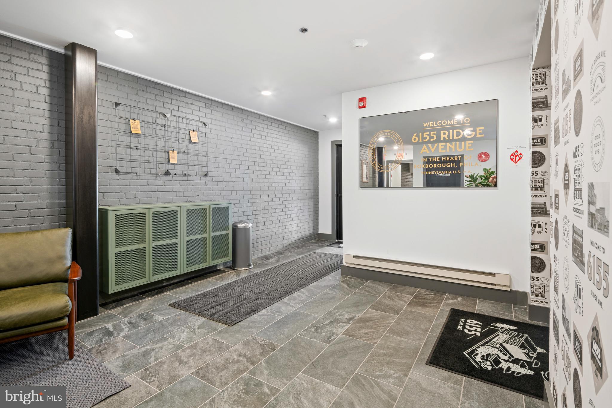 ROXBOROUGH - Residential Lease