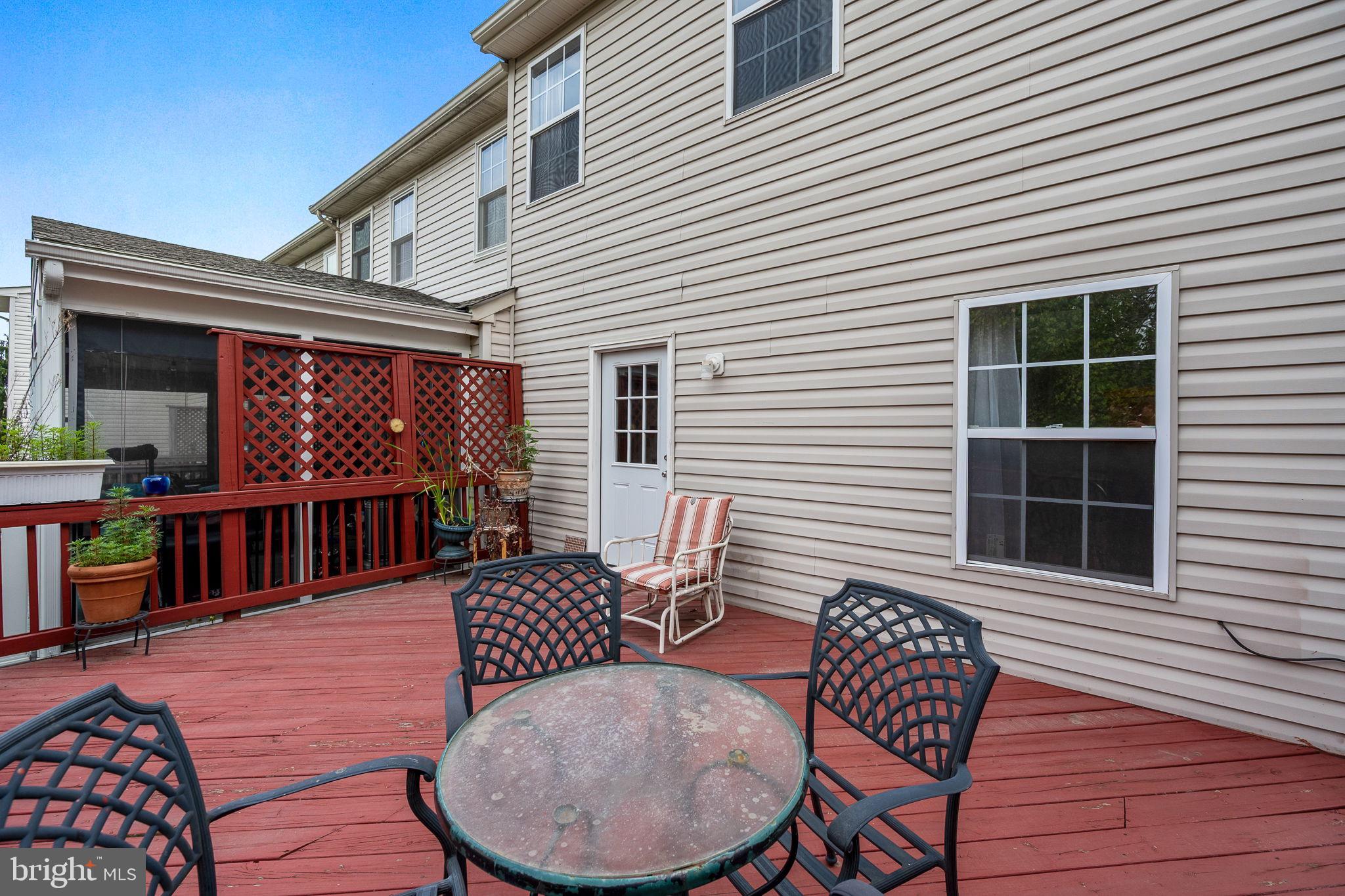 ASHBURN VILLAGE - Residential Lease