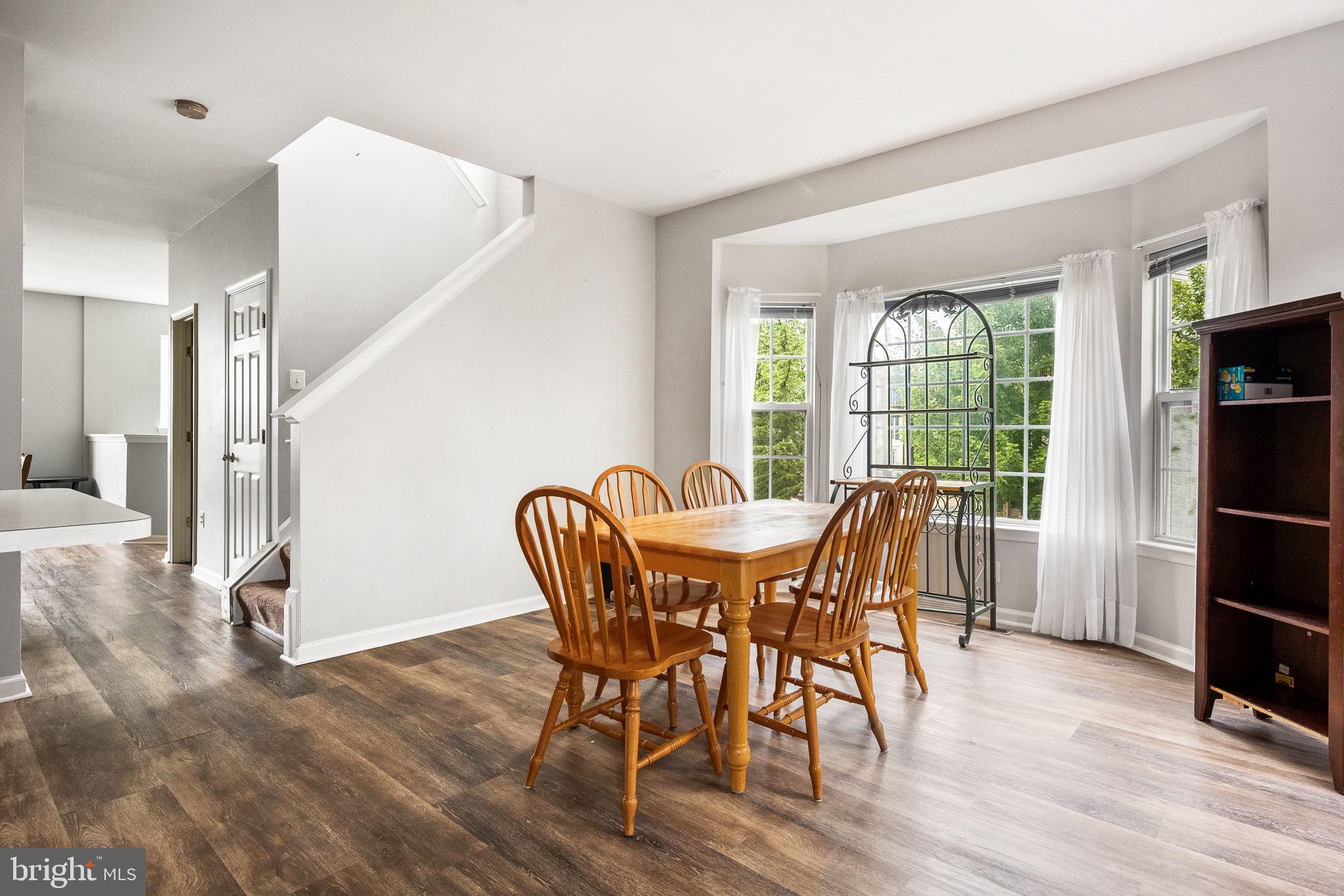 ASHBURN VILLAGE - Residential Lease