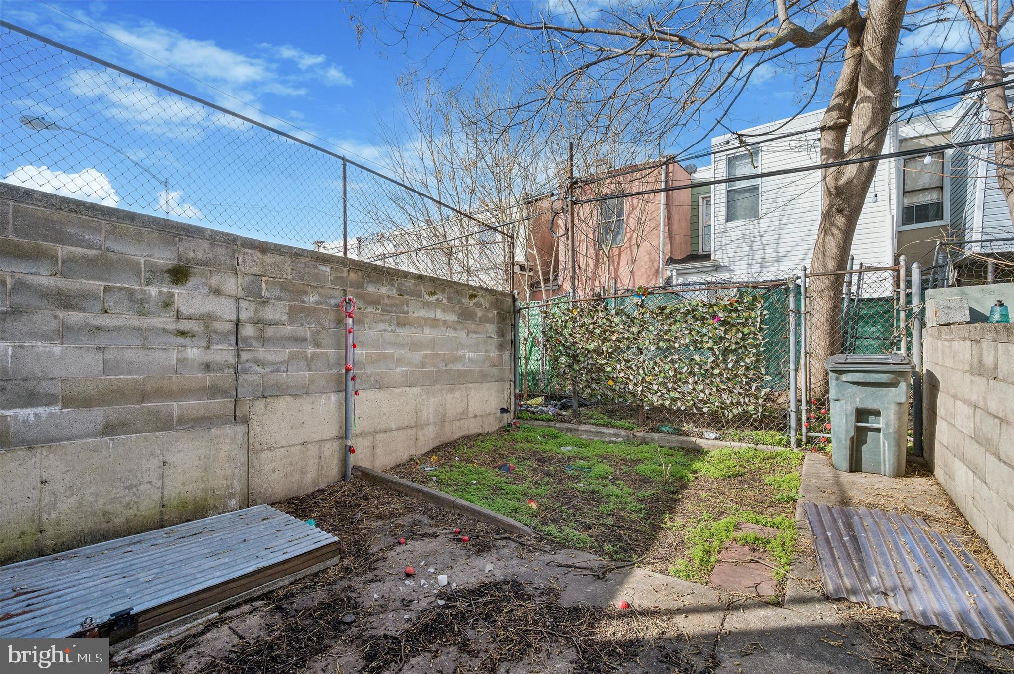 GRAYS FERRY - Residential