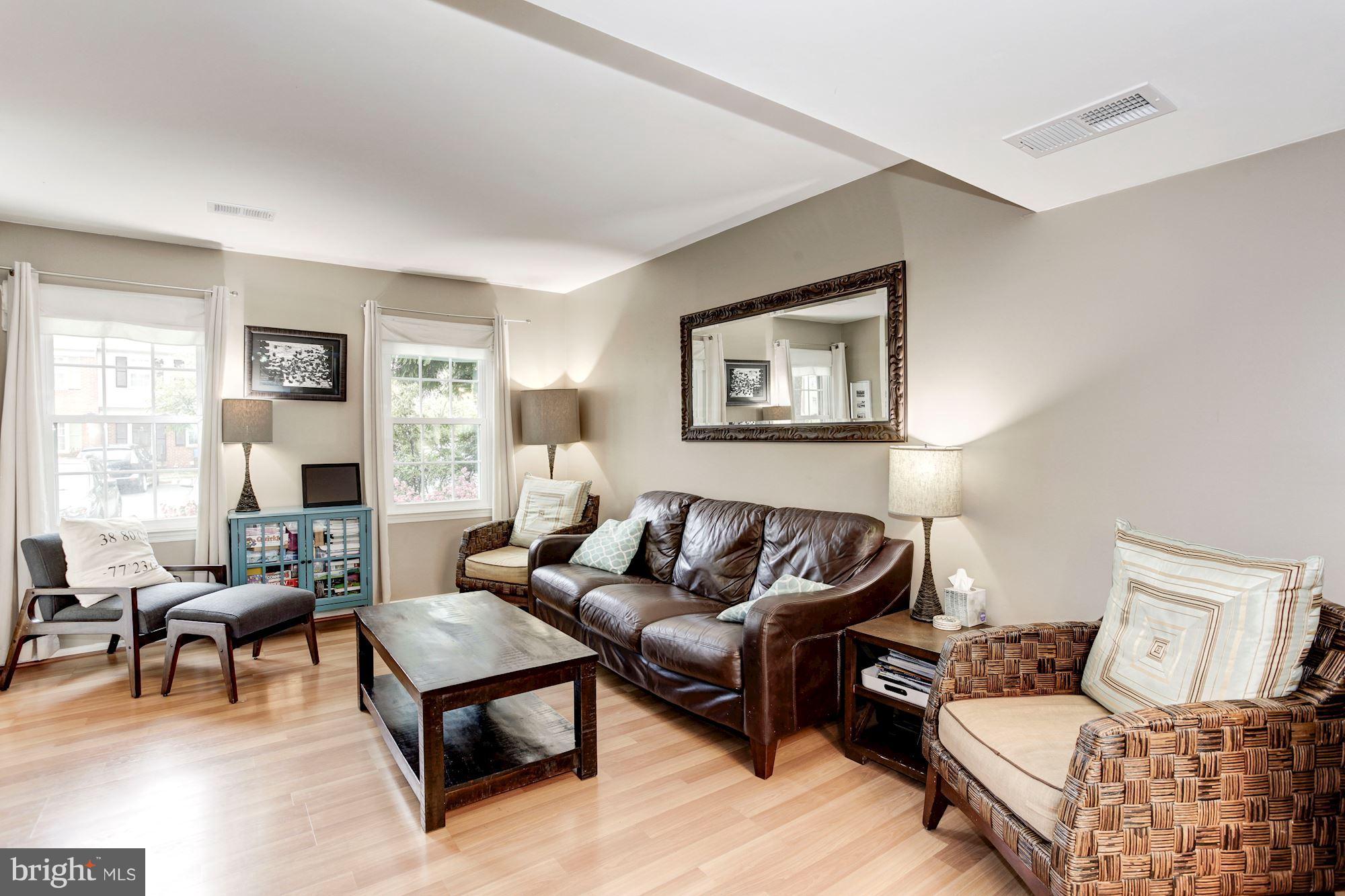 DANBURY FOREST - Residential Lease