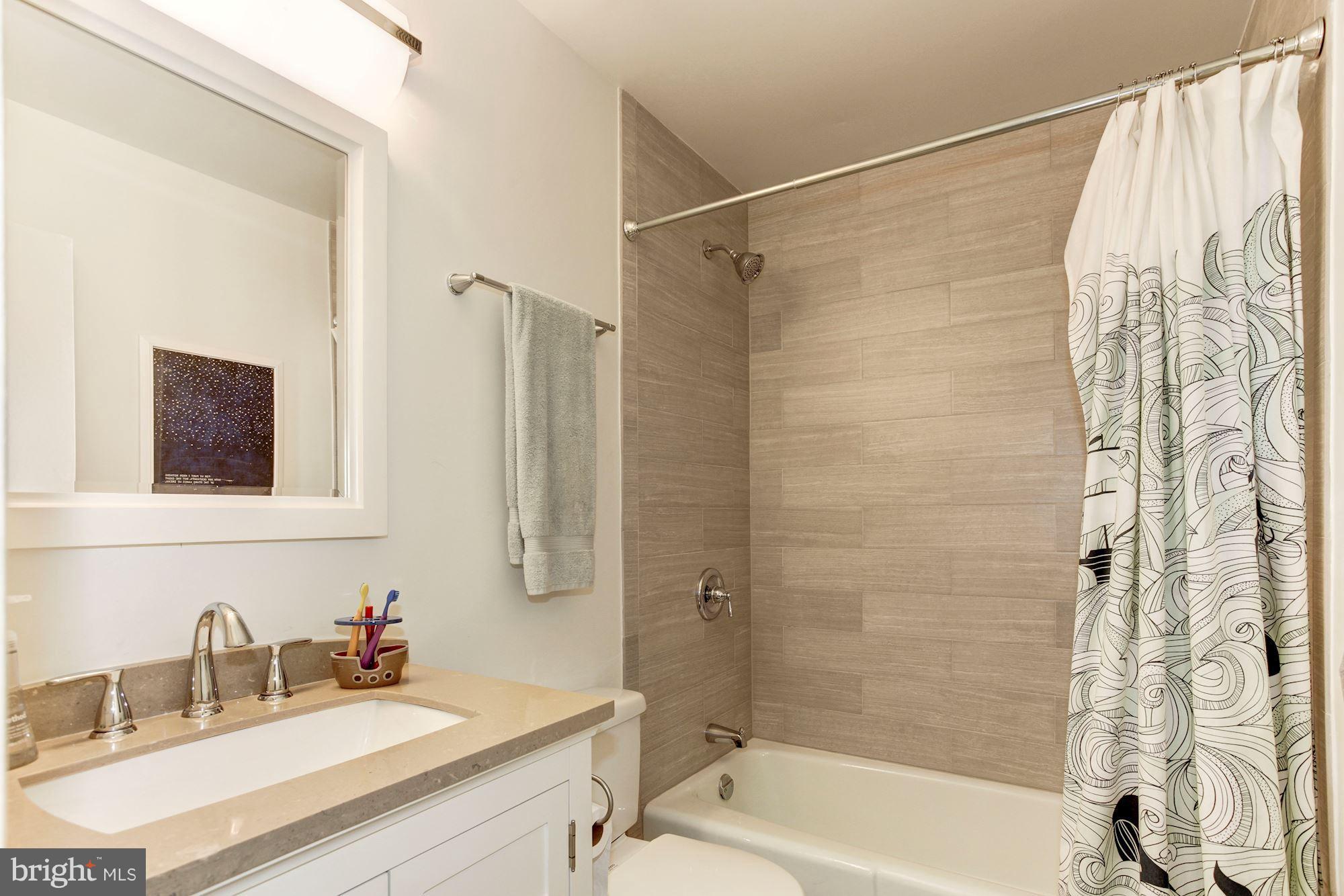 DANBURY FOREST - Residential Lease