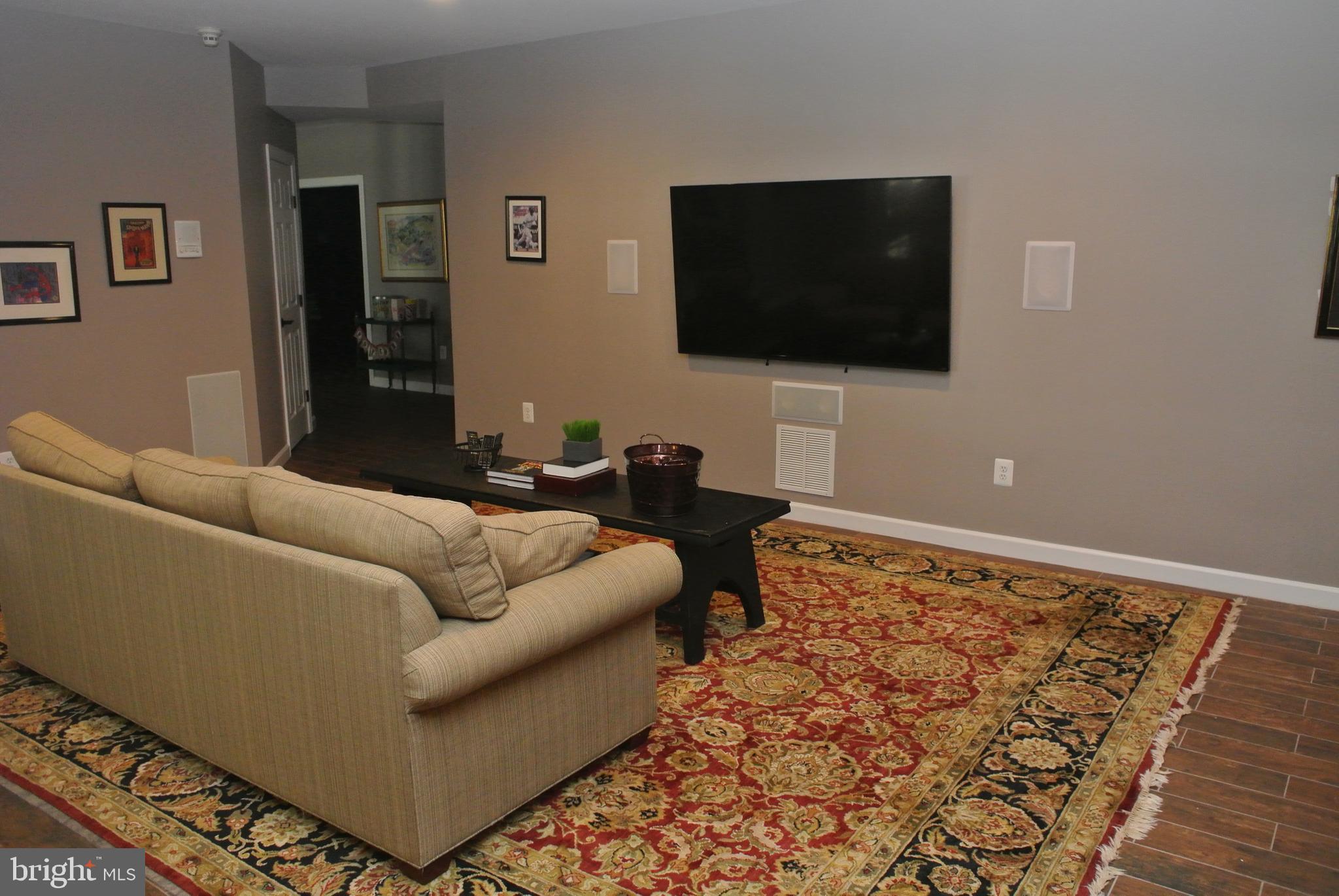 VILLAGES OF URBANA - Residential