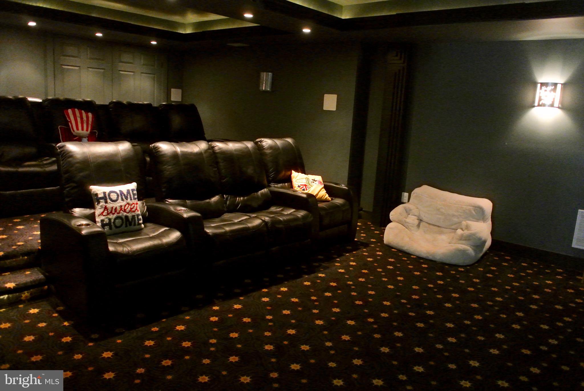 VILLAGES OF URBANA - Residential