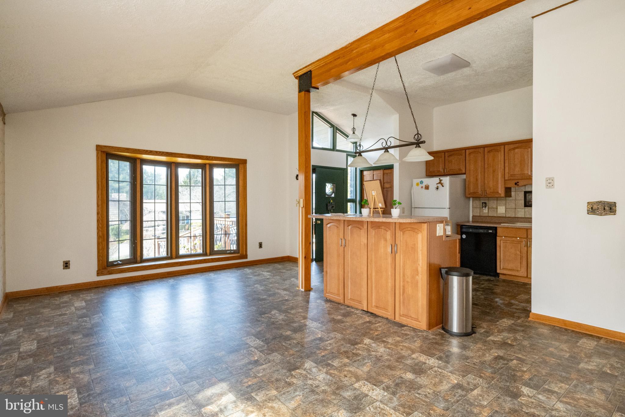 MITCHELL MANOR - Residential