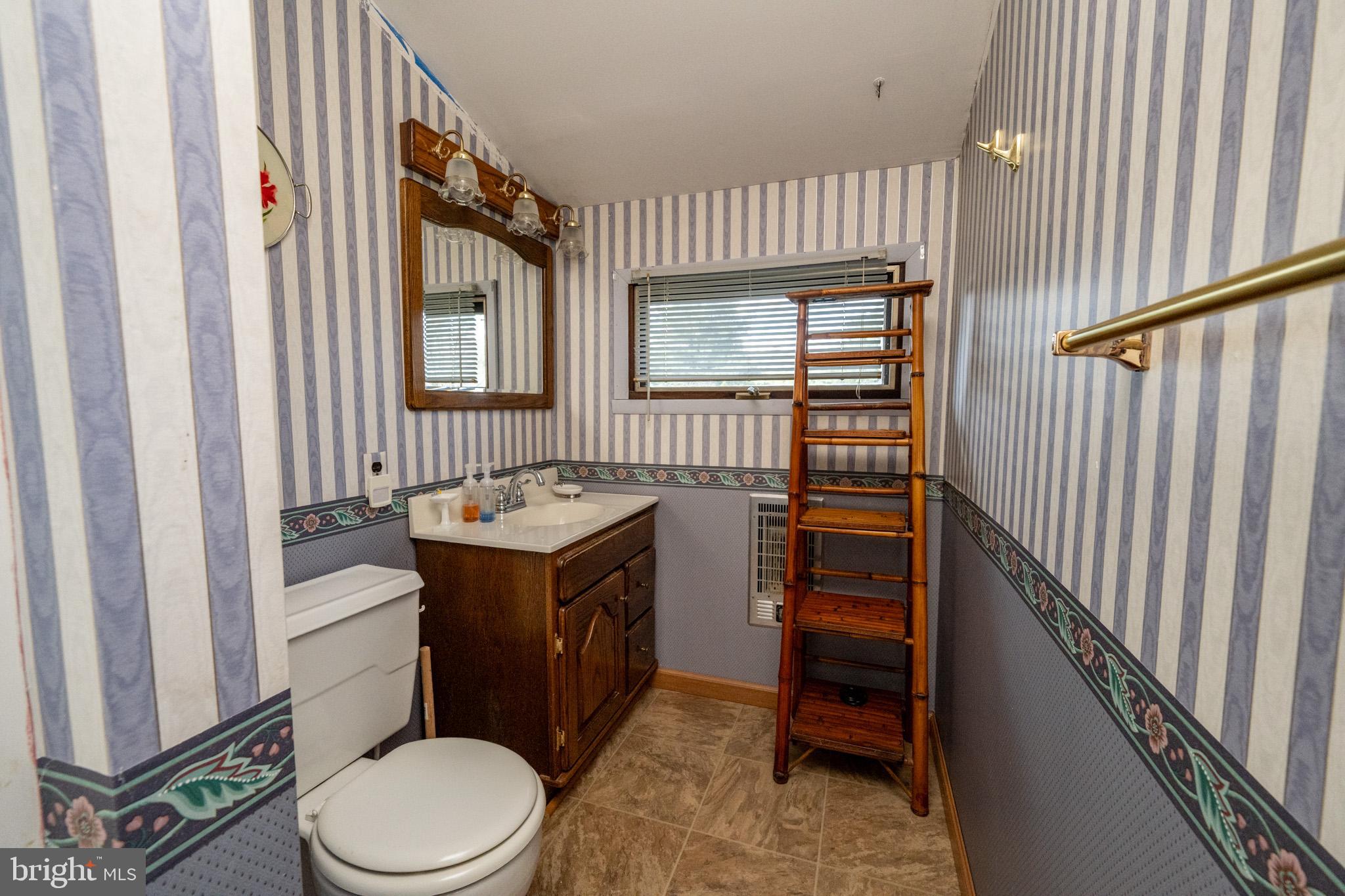 MITCHELL MANOR - Residential