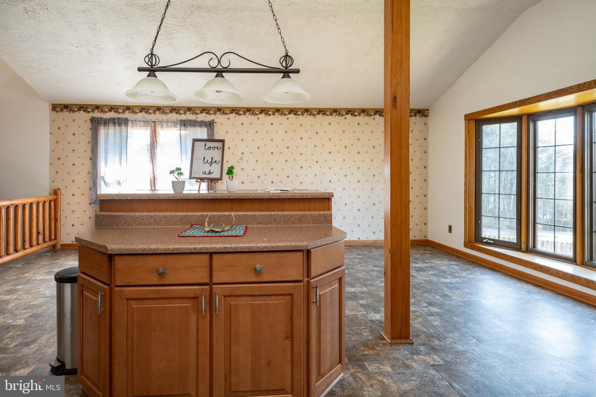 MITCHELL MANOR - Residential