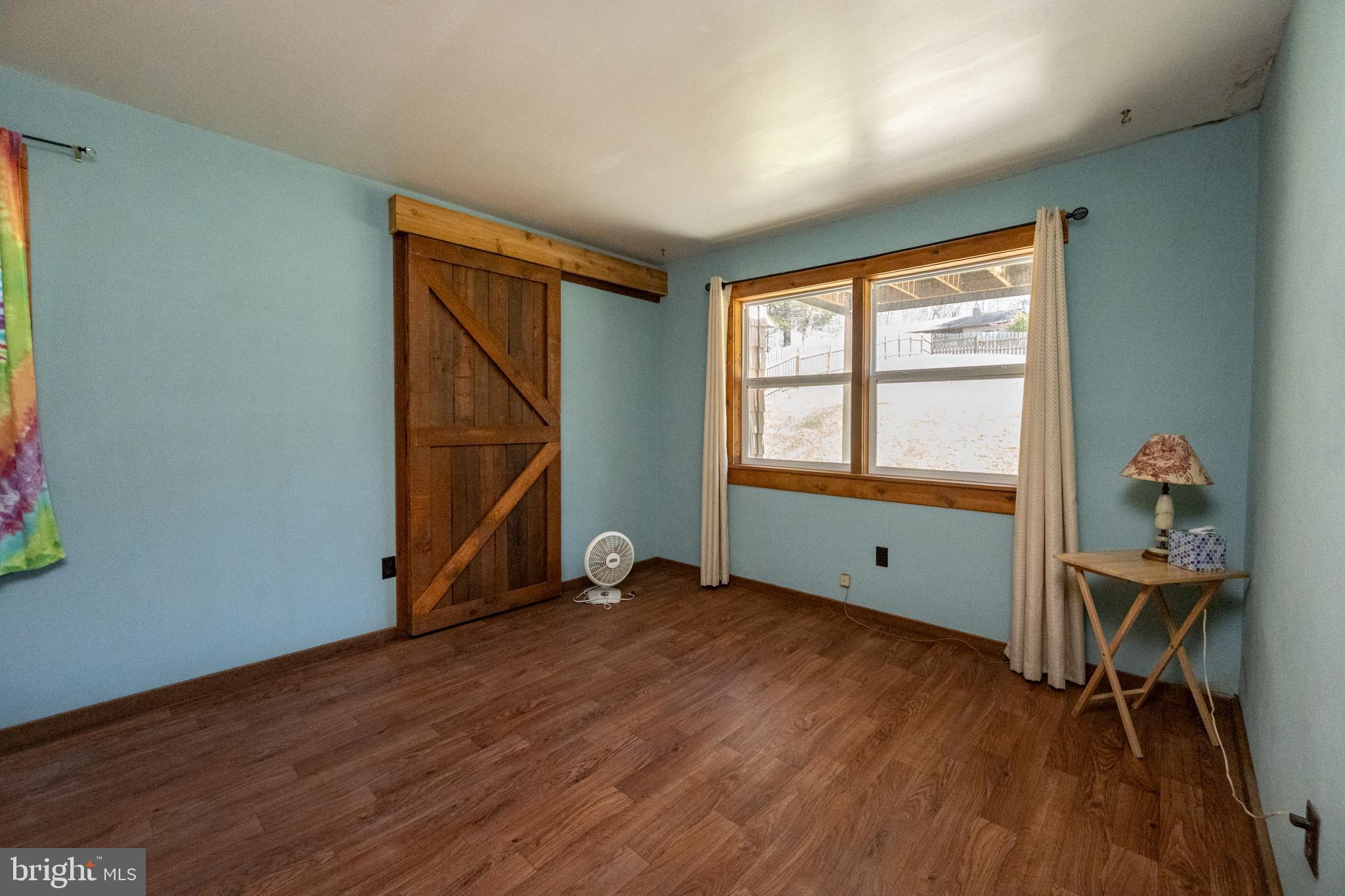 MITCHELL MANOR - Residential