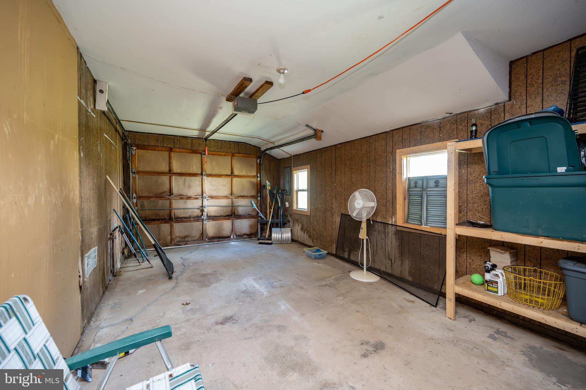 MITCHELL MANOR - Residential