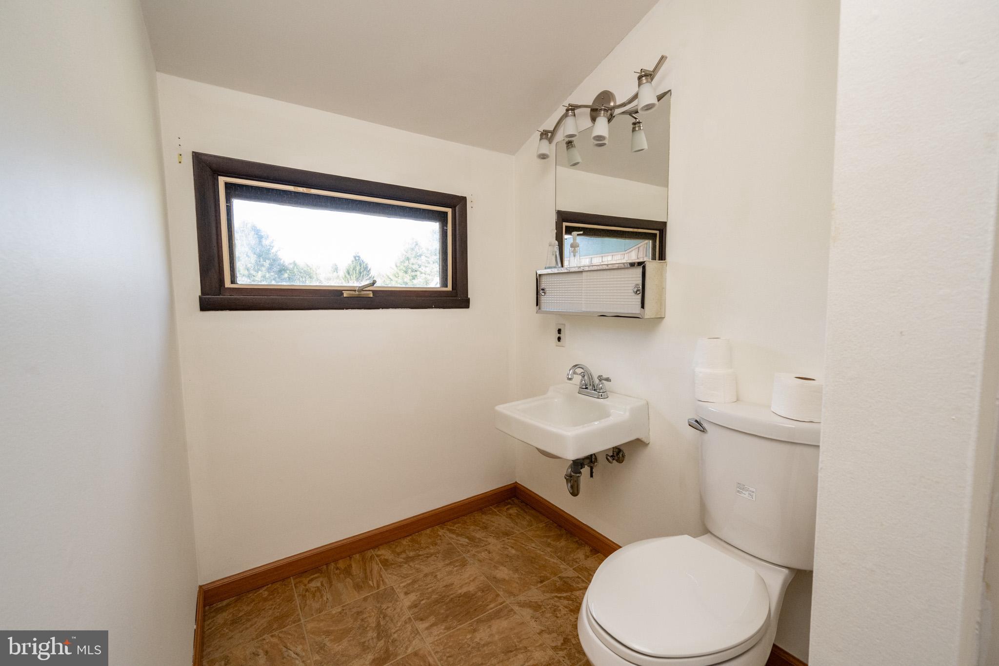 MITCHELL MANOR - Residential