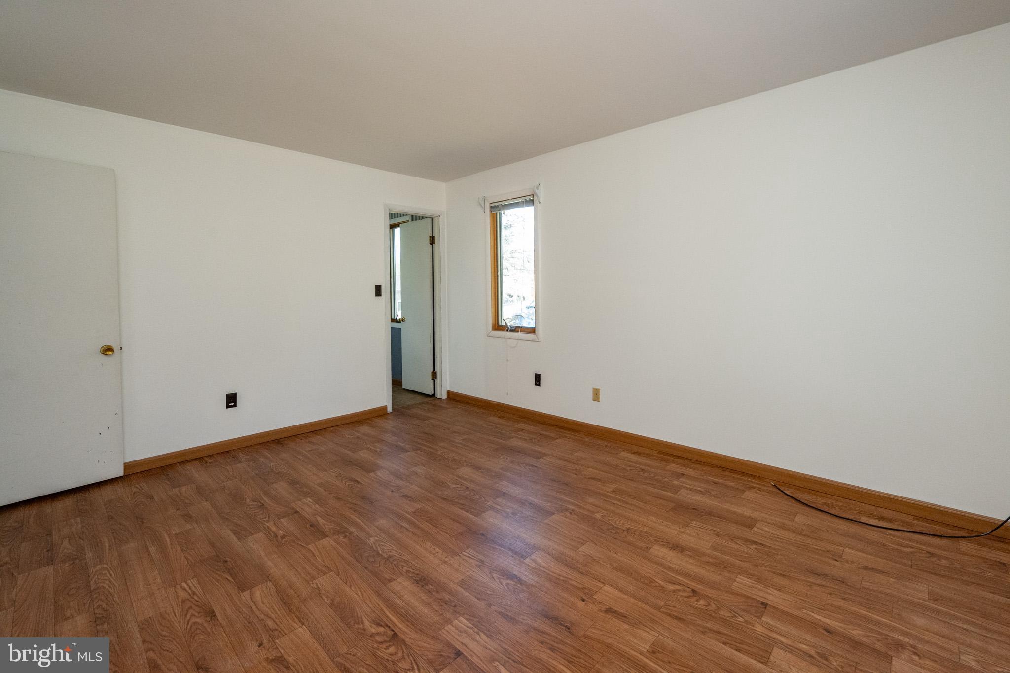 MITCHELL MANOR - Residential