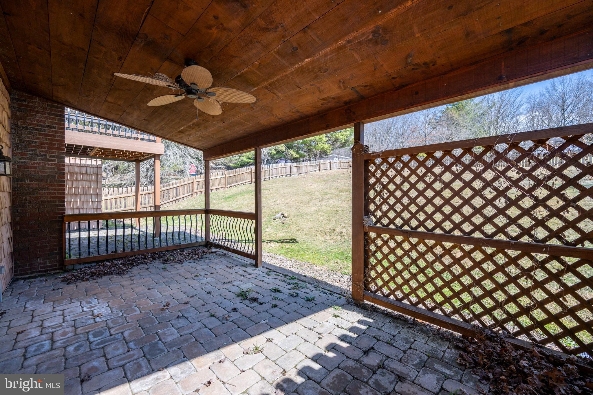 MITCHELL MANOR - Residential