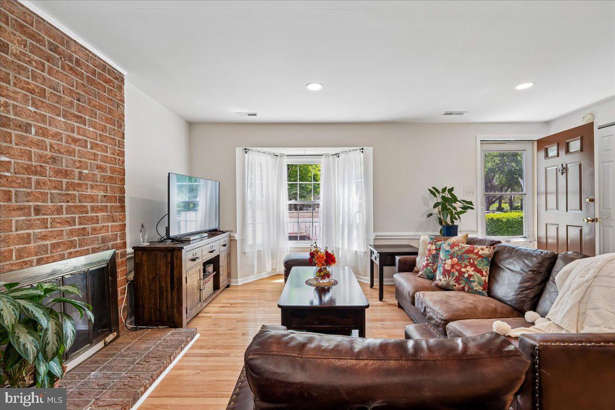 GREENFIELDS - Residential