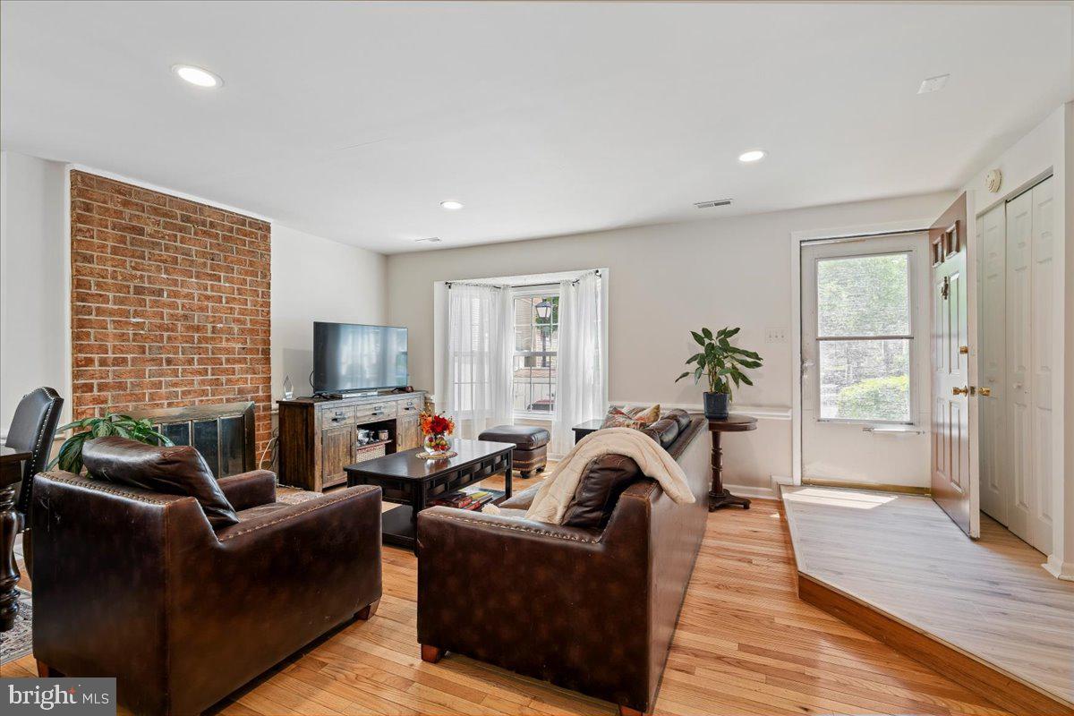 GREENFIELDS - Residential