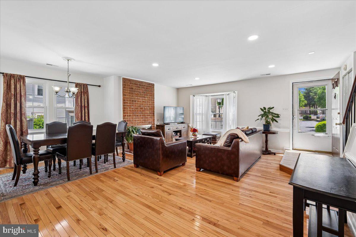 GREENFIELDS - Residential