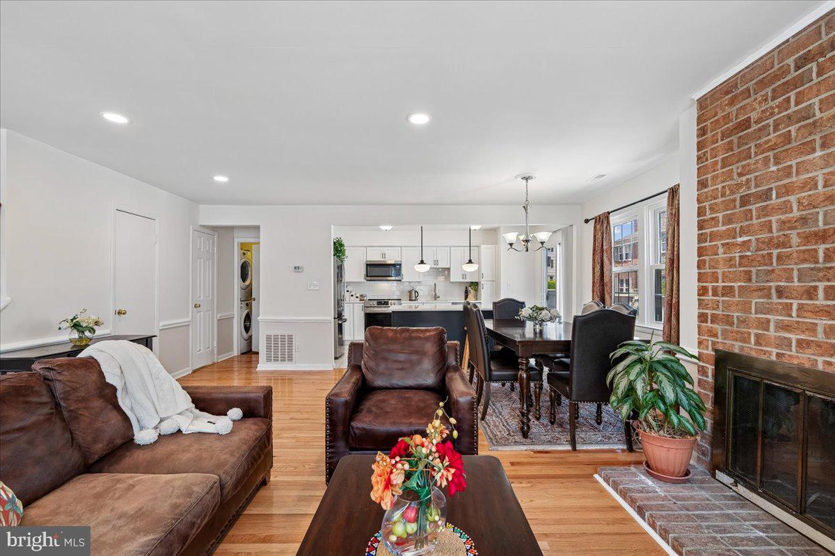 GREENFIELDS - Residential
