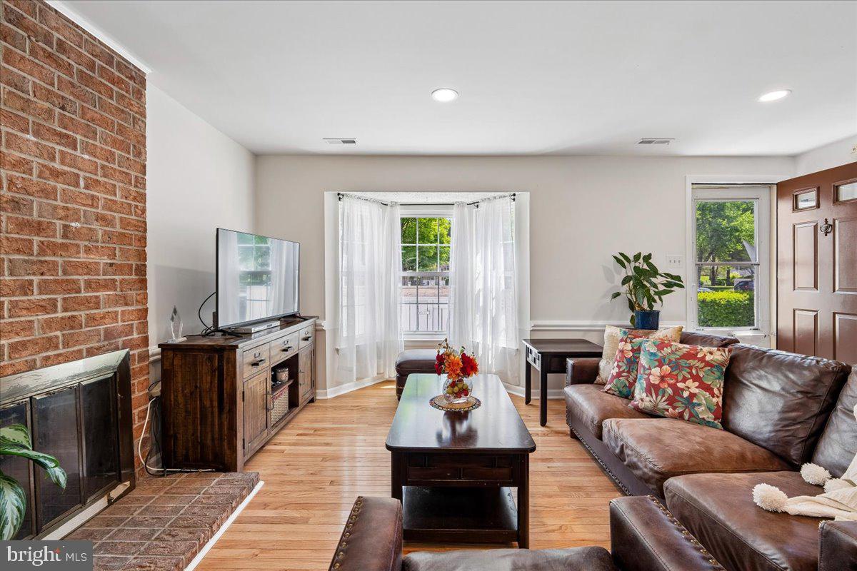 GREENFIELDS - Residential