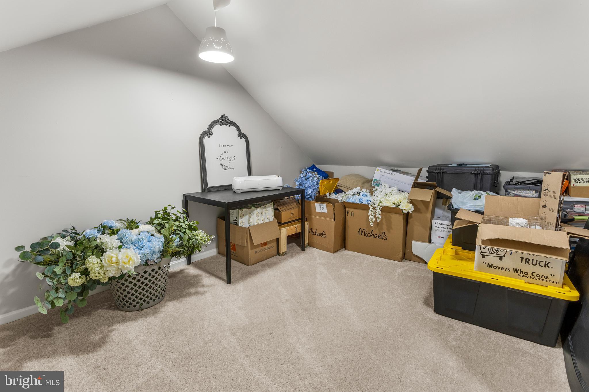 LYONS CREEK HUNDRED - Residential