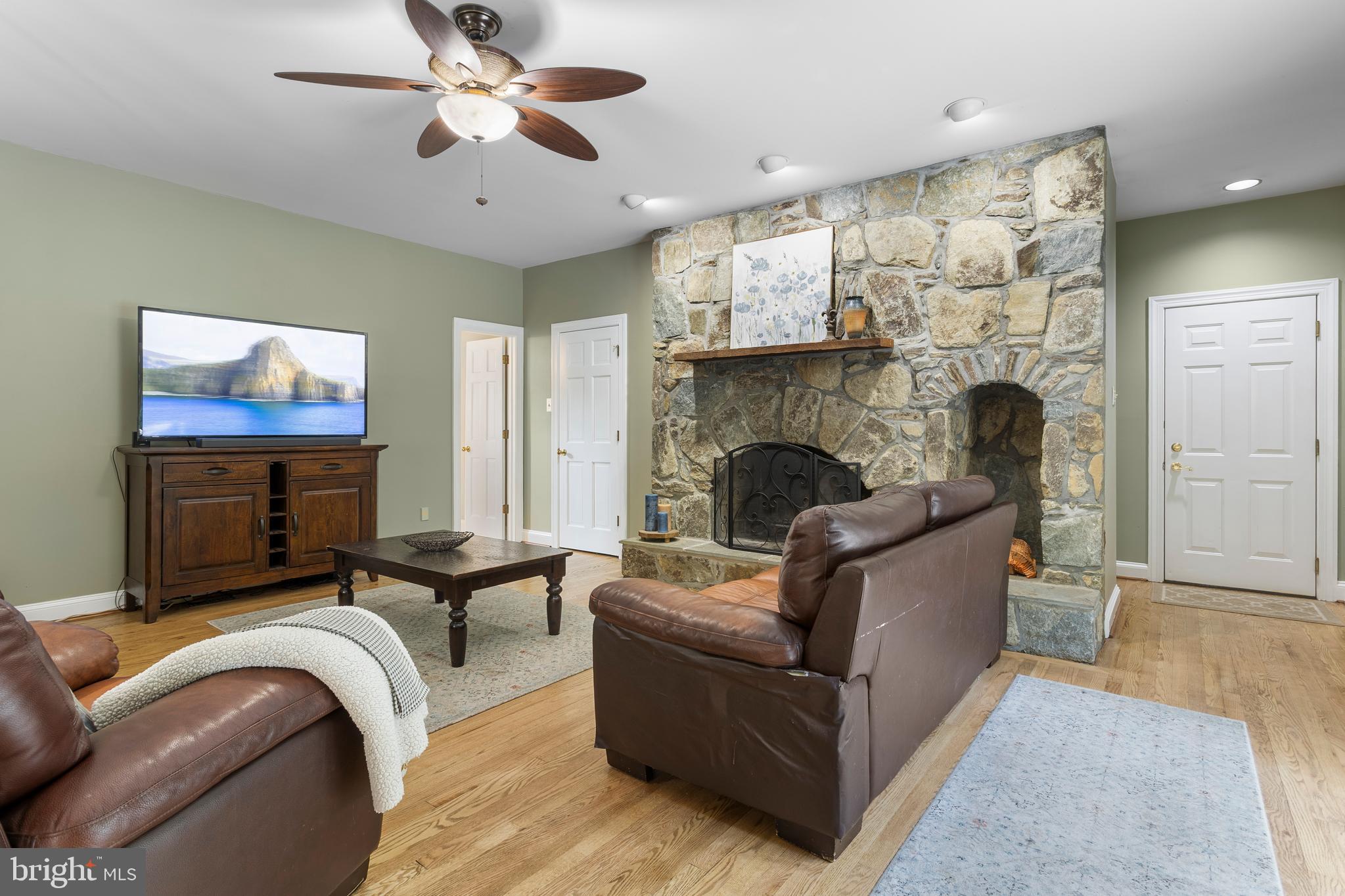 LYONS CREEK HUNDRED - Residential