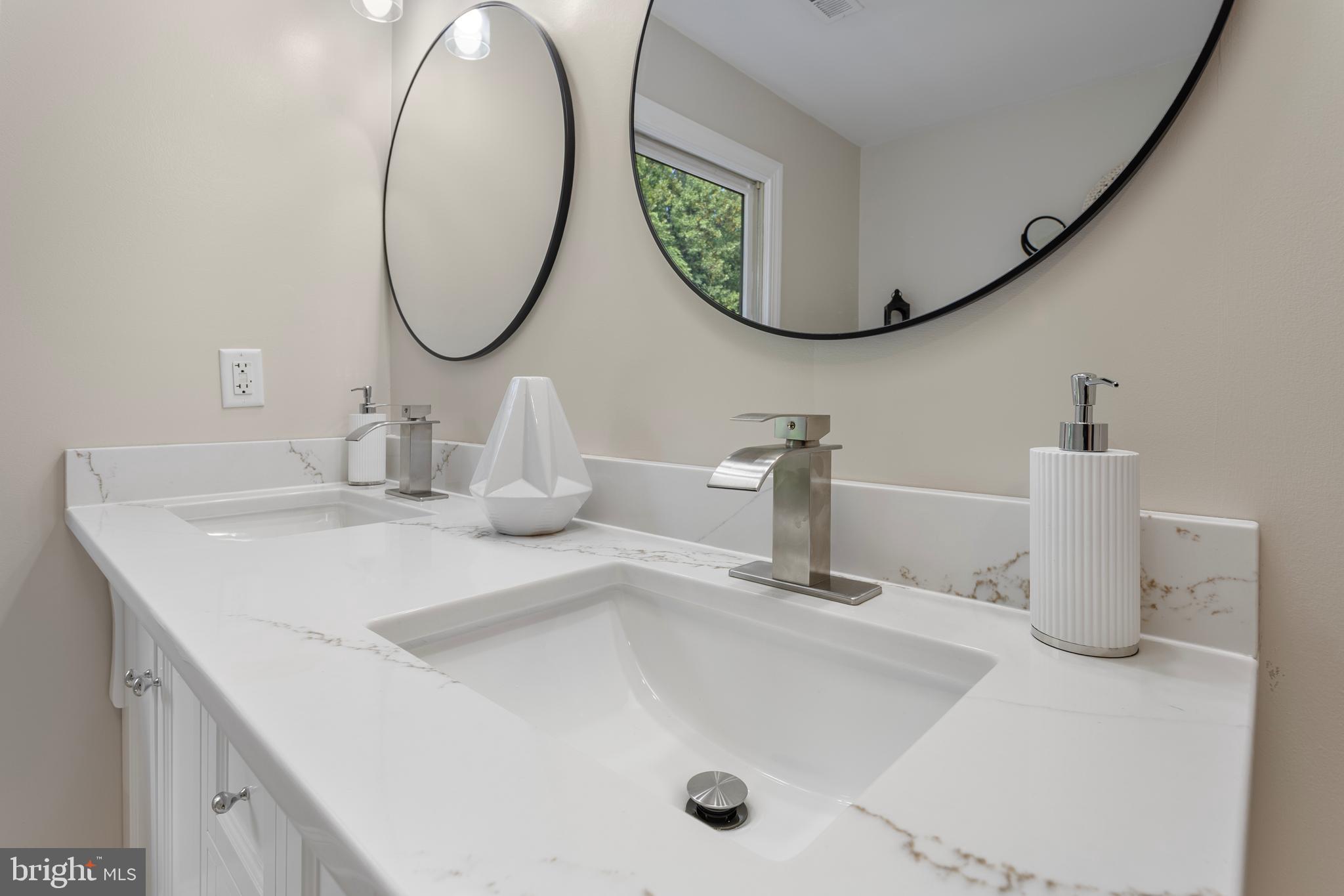 LYONS CREEK HUNDRED - Residential