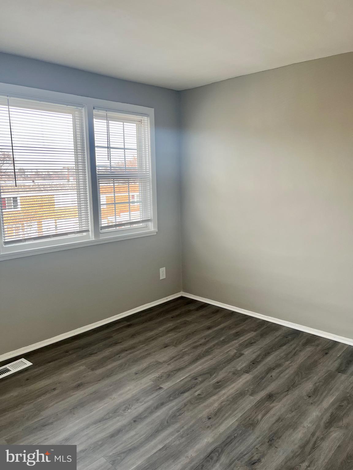 LAKELAND - Residential