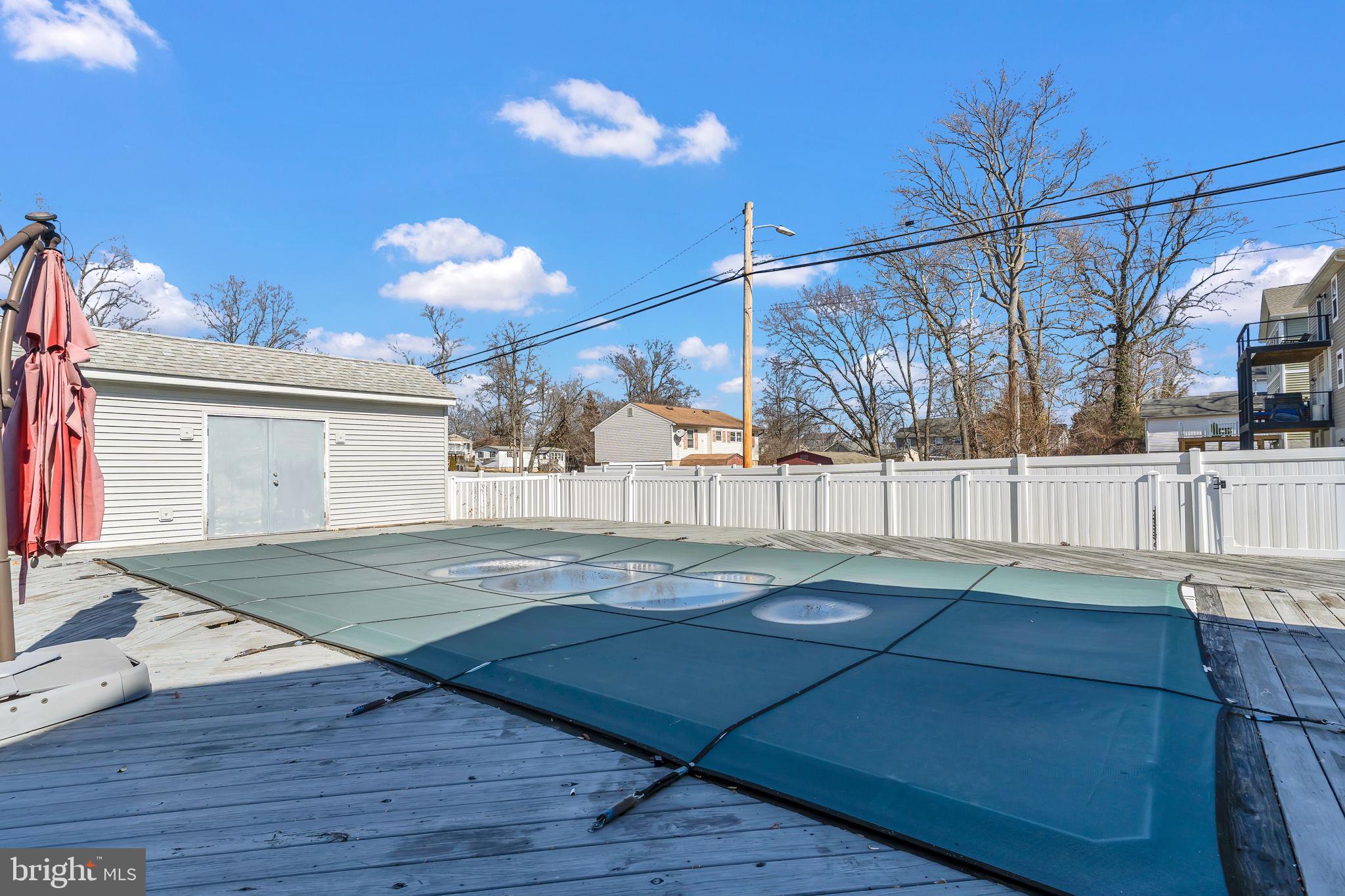 NORTH CHESAPEAKE BEACH - Residential