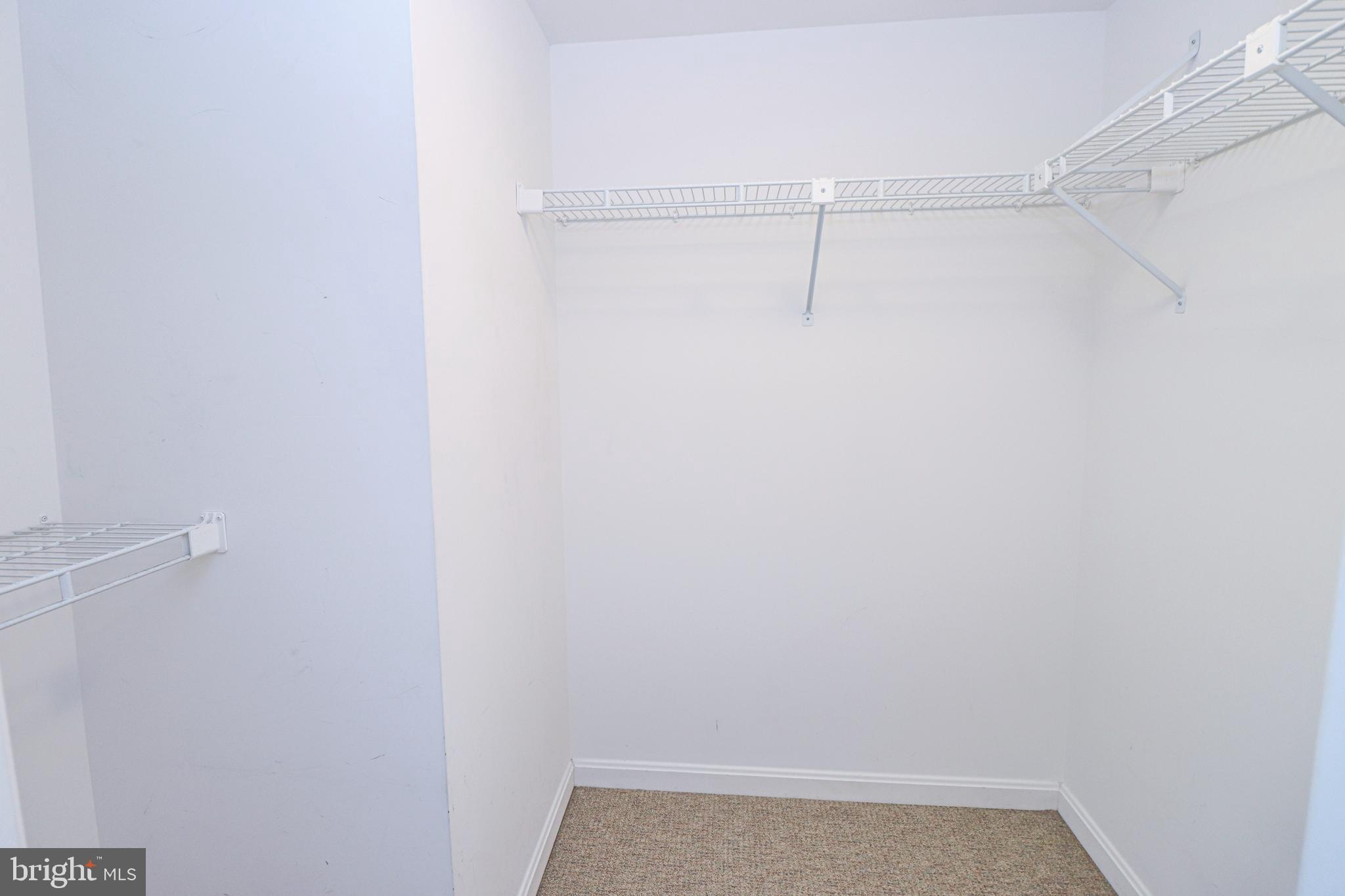 LONG GATE - Residential