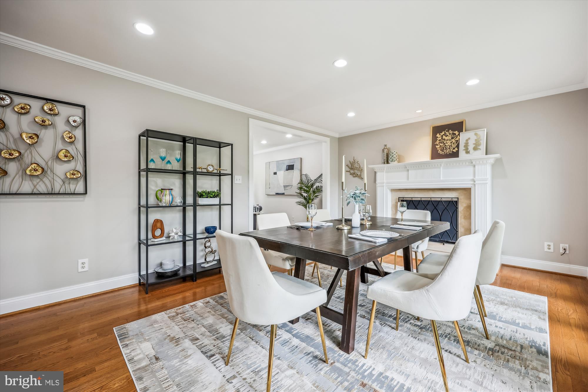926 CLINTWOOD DRIVE