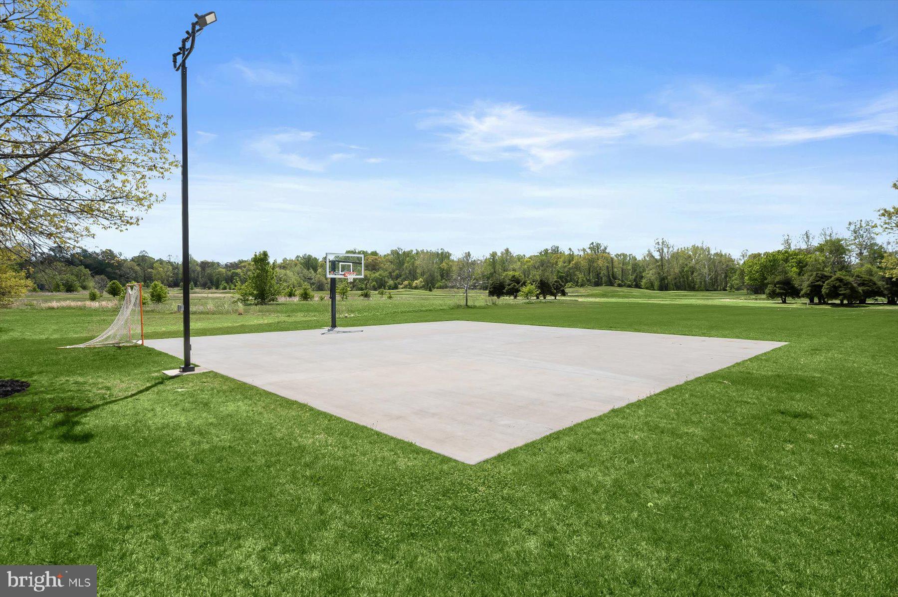 SOUTHERN HILLS - Residential